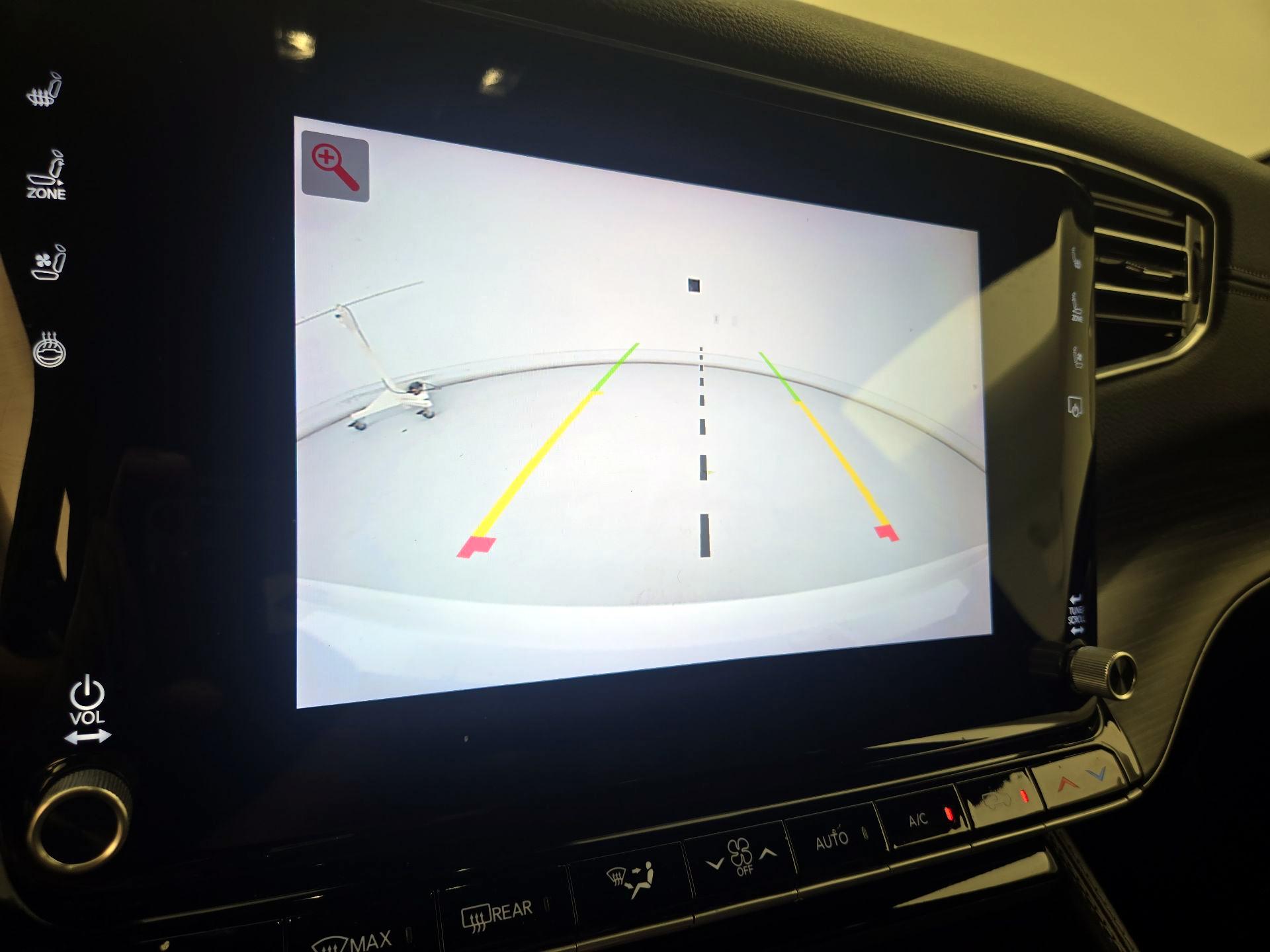 Thumbnail: 2024 Jeep Wagoneer - 15