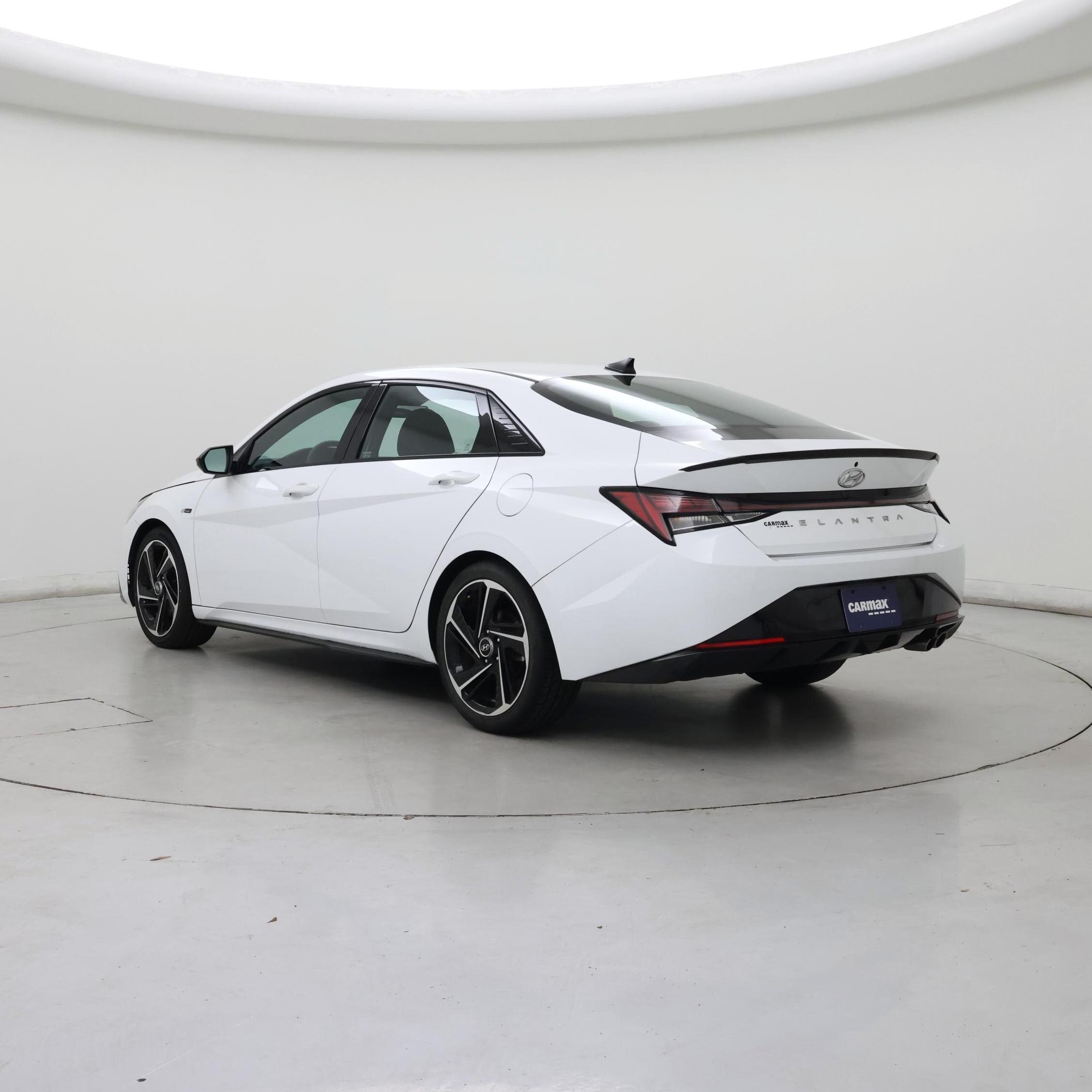 Thumbnail: 2022 Hyundai Elantra - 2