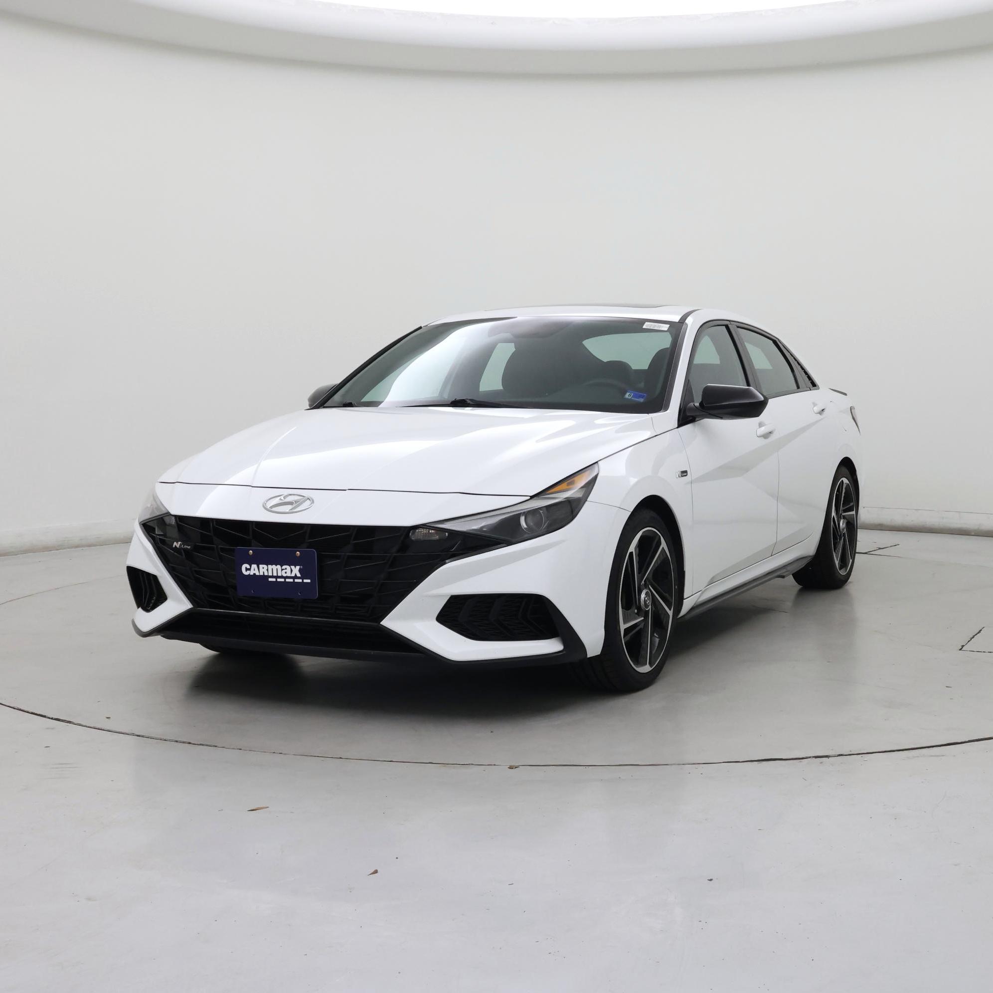 Thumbnail: 2022 Hyundai Elantra - 4