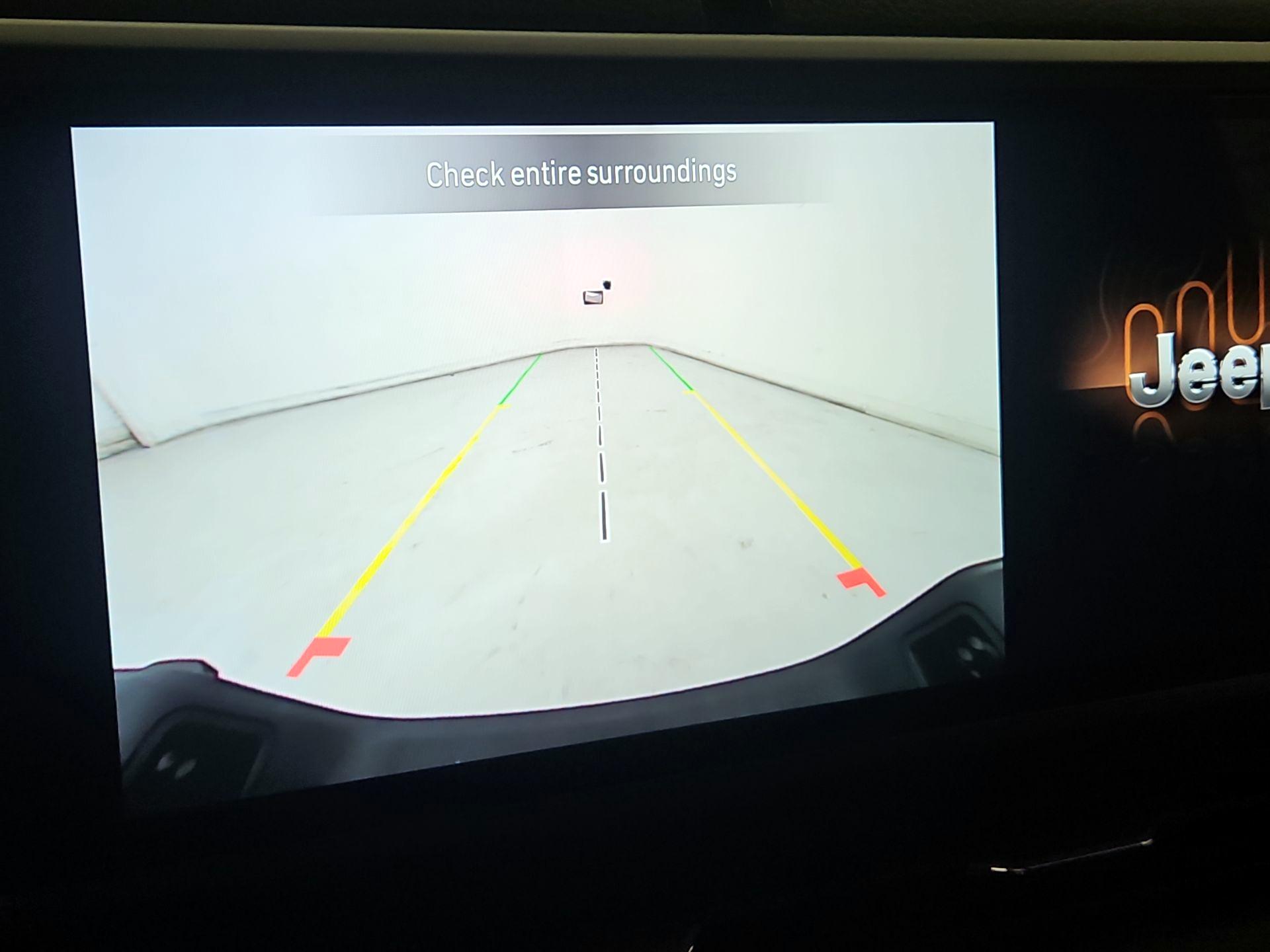 Thumbnail: 2025 Jeep Gladiator - 14