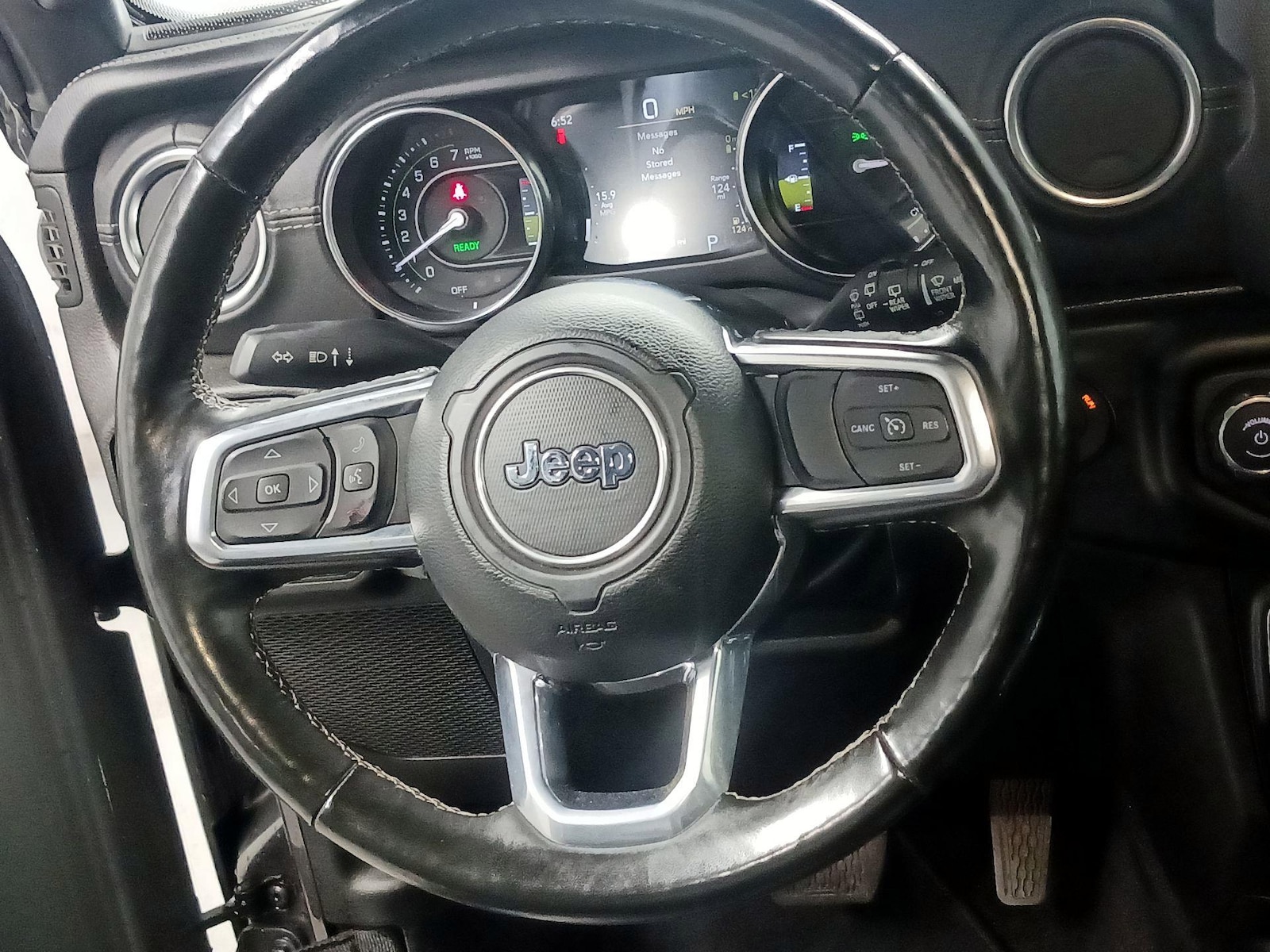 2021 Jeep Wrangler Unlimited Sahara 4XE - Photo 11