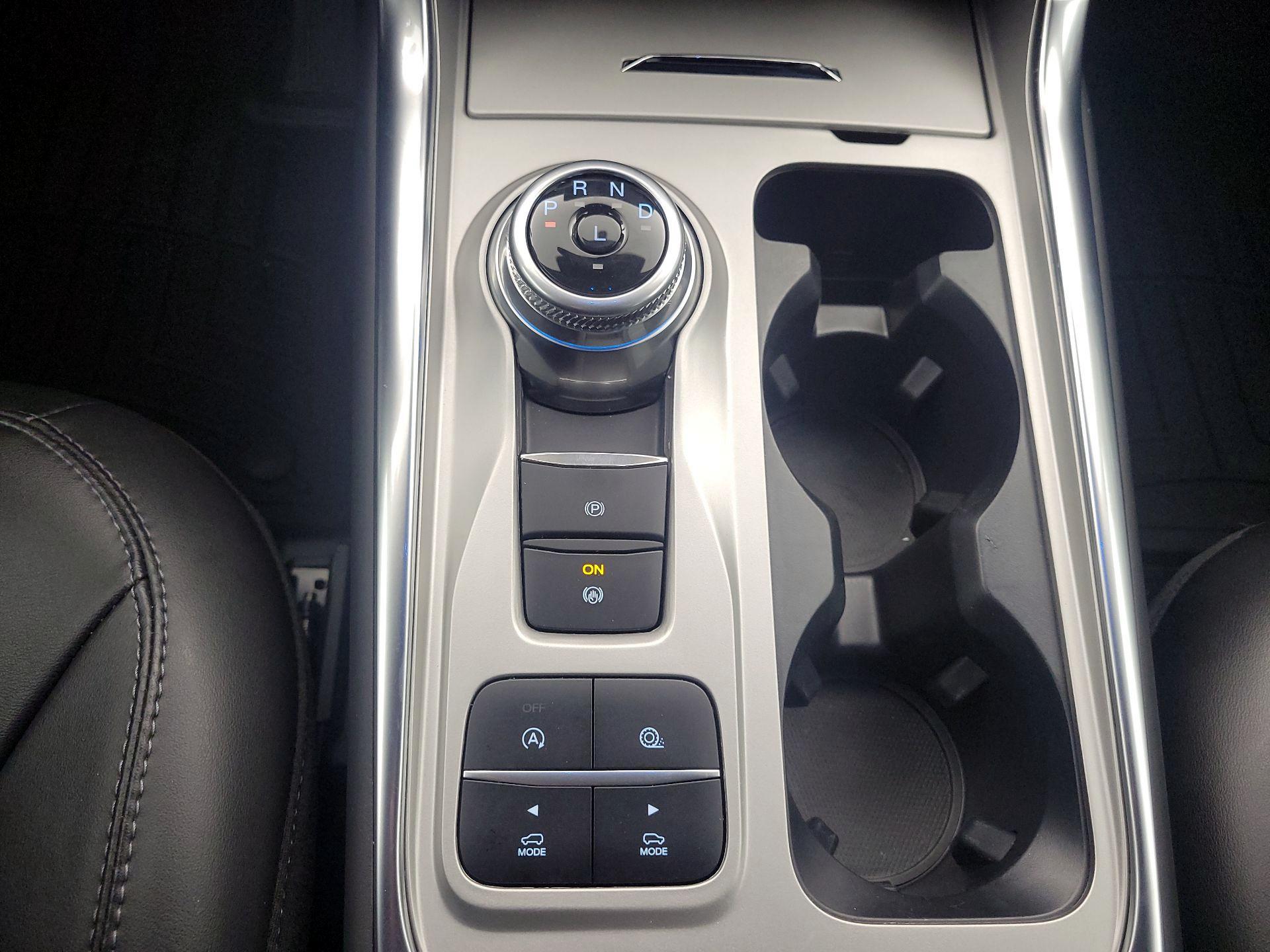 Thumbnail: 2023 Ford Explorer - 18