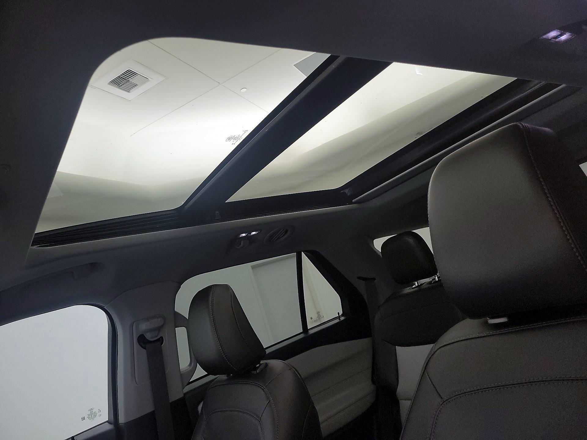 Thumbnail: 2023 Ford Explorer - 20