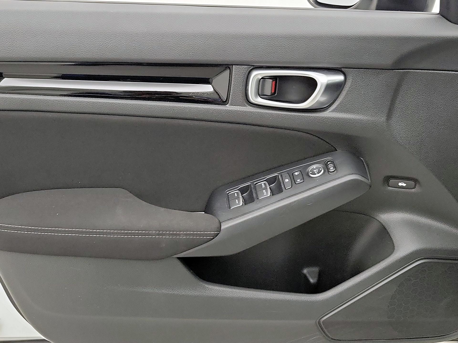 Thumbnail: 2023 Honda Civic - 12