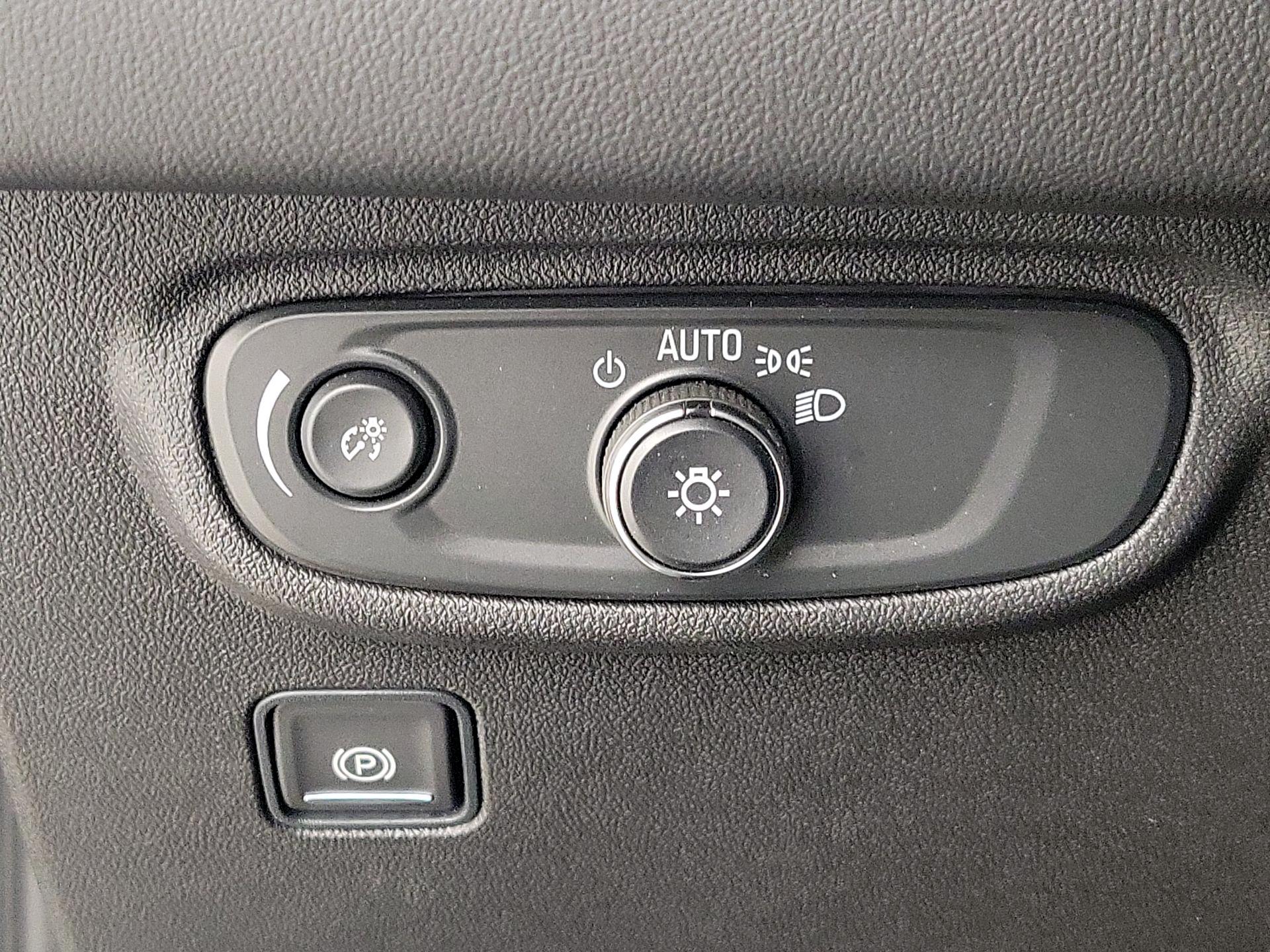 Thumbnail: 2023 GMC Terrain - 13