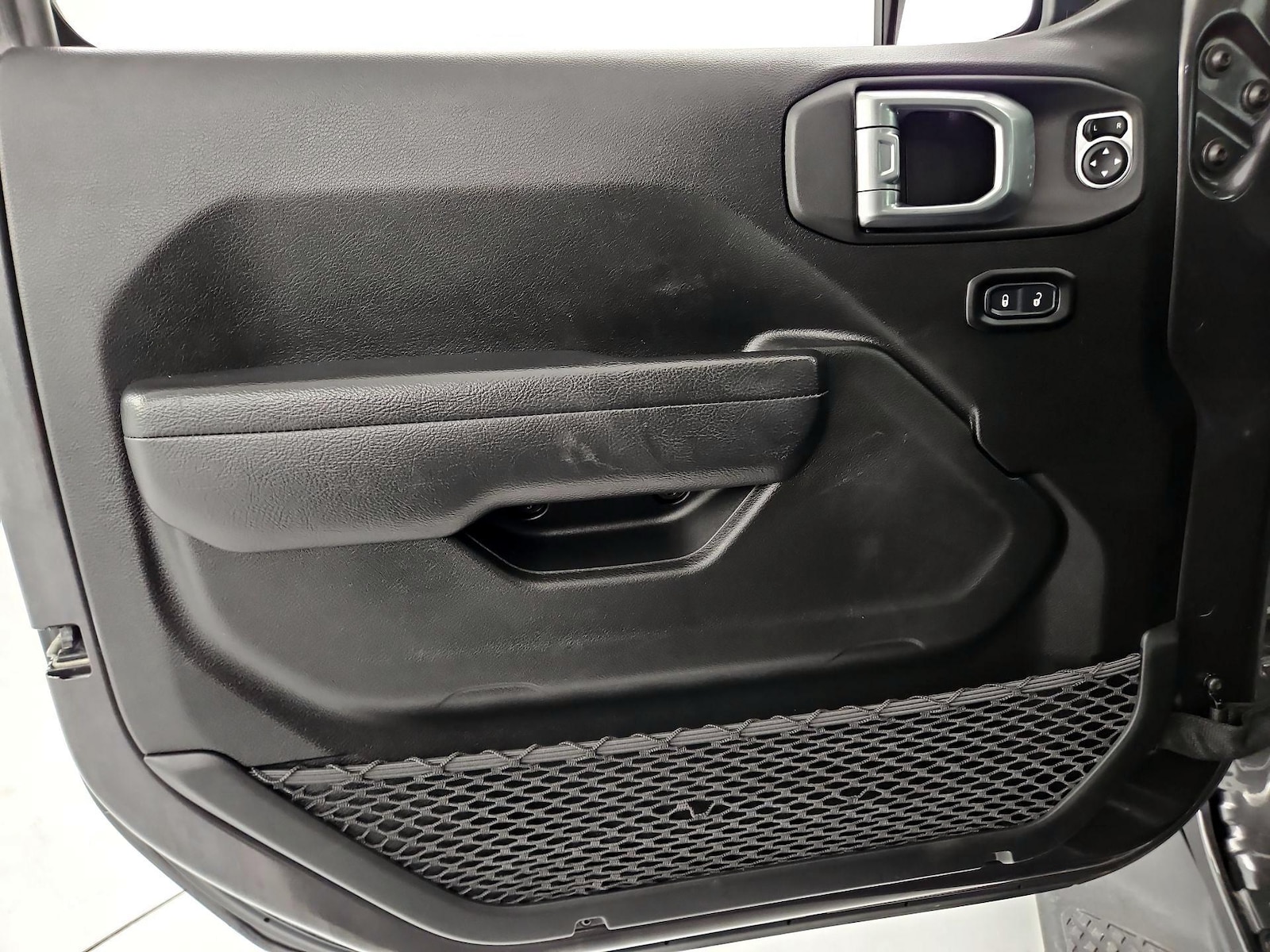 2022 Jeep Gladiator Sport S - Photo 13