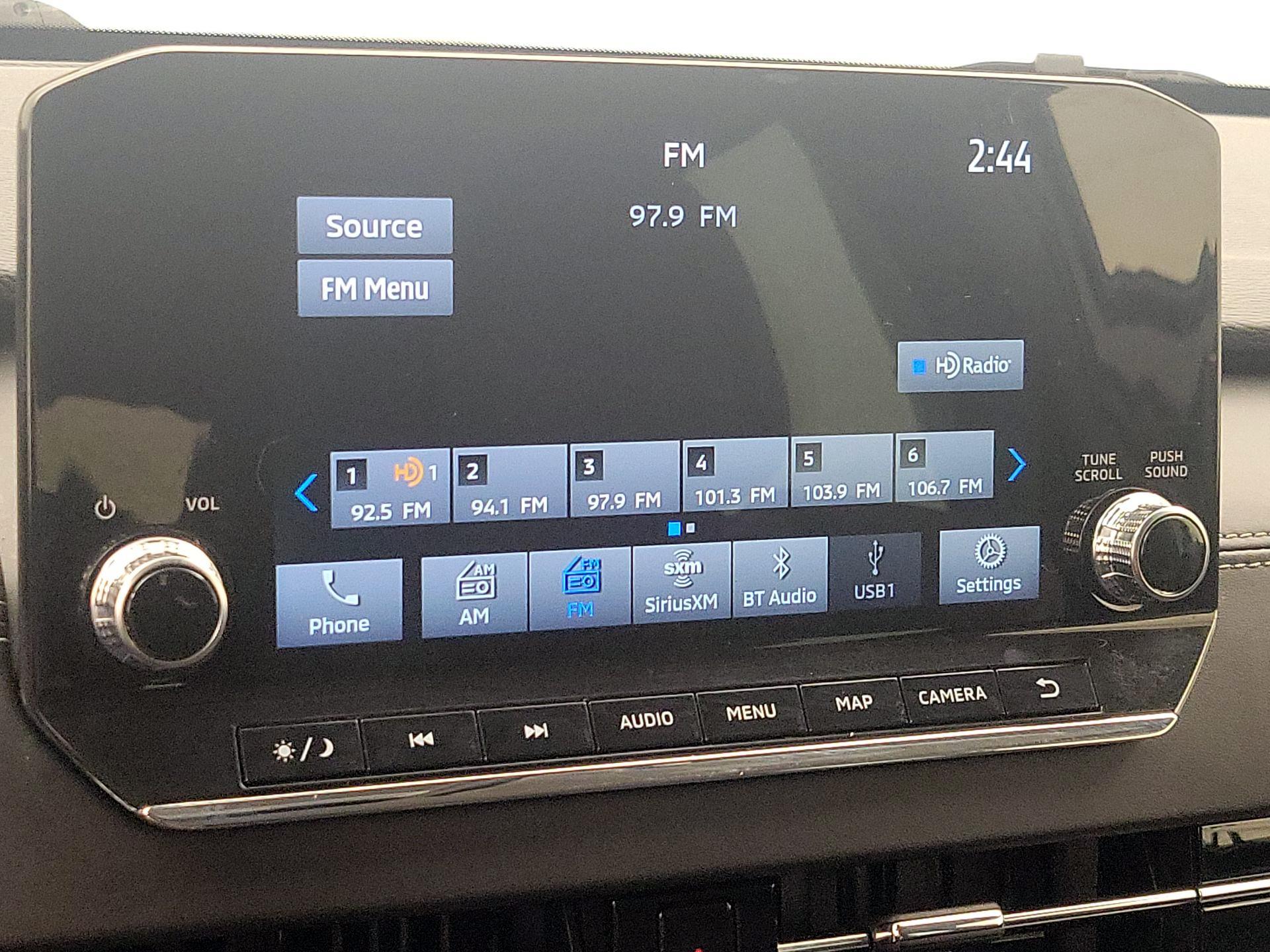 Thumbnail: 2022 Mitsubishi Outlander - 16