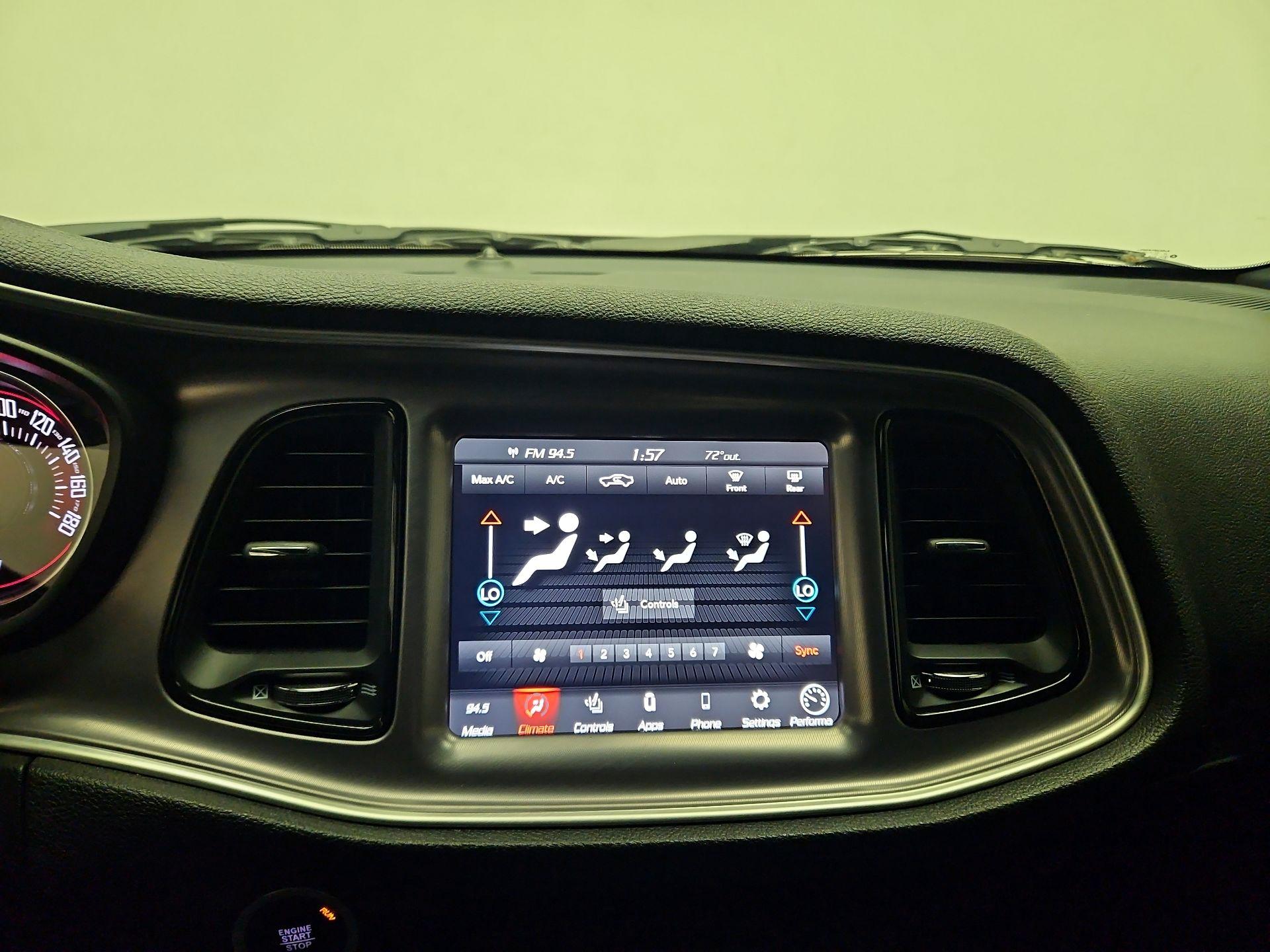 Thumbnail: 2022 Dodge Challenger - 15