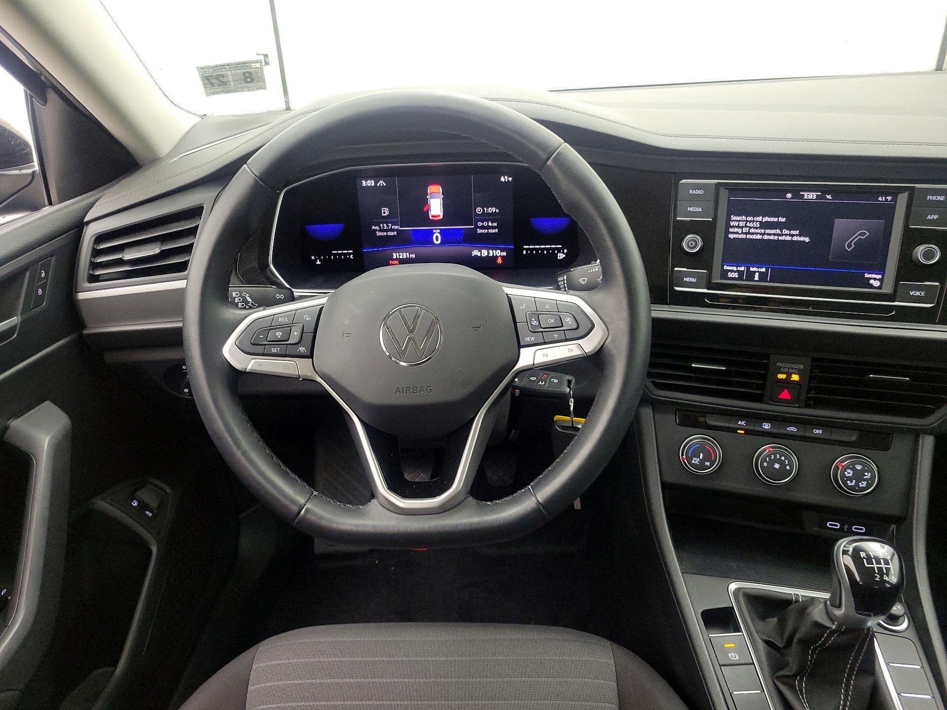 Thumbnail: 2022 Volkswagen Jetta - 10