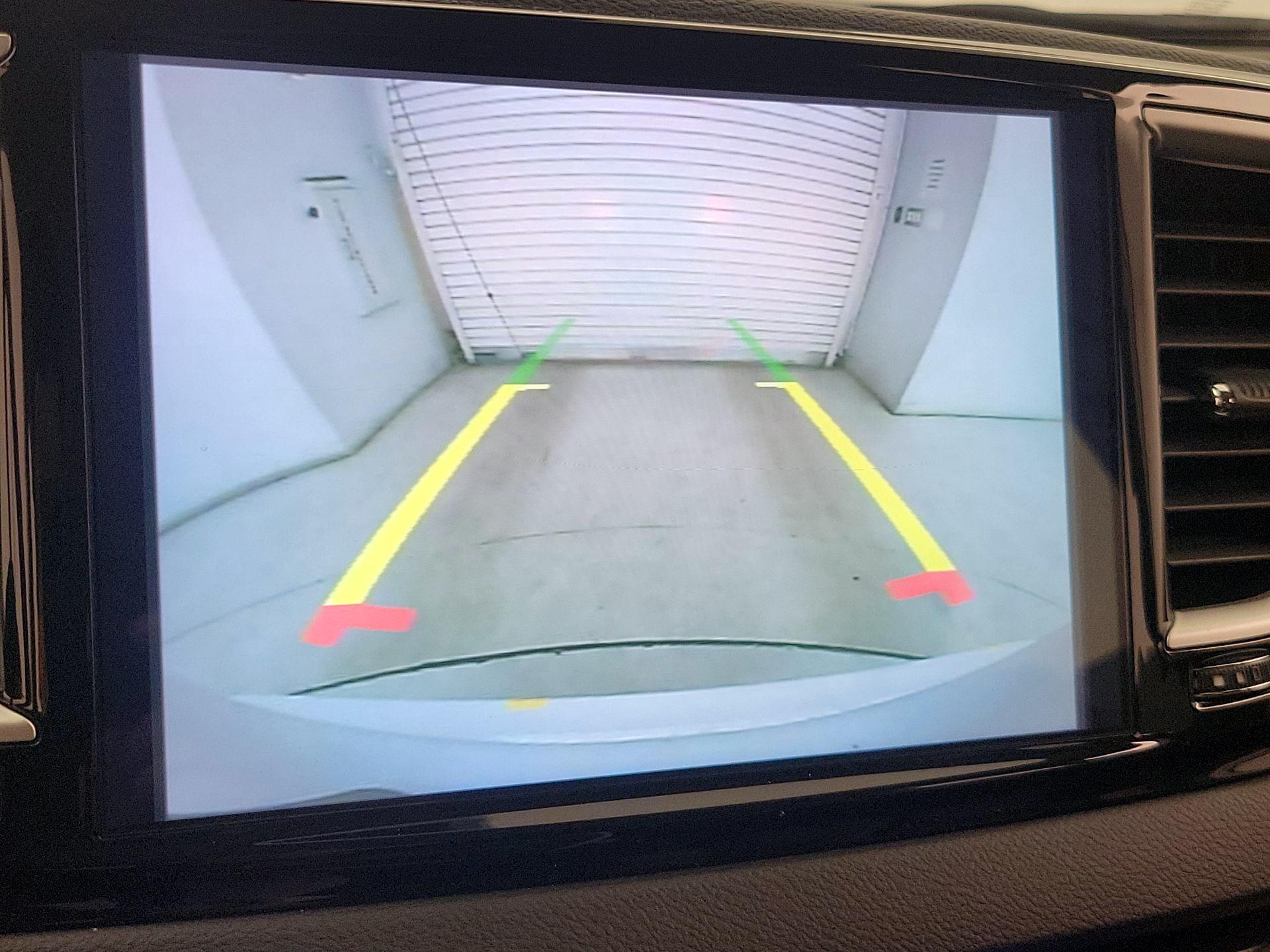 Thumbnail: 2023 Chrysler Pacifica - 14