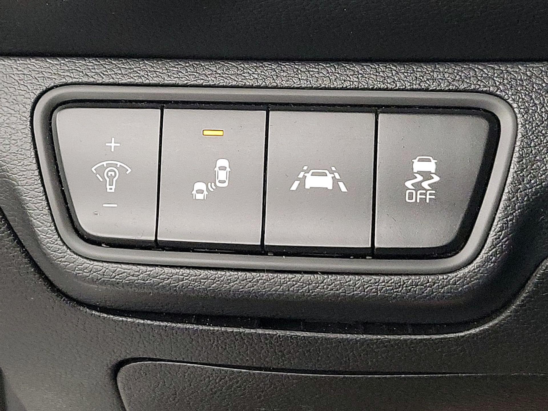 Thumbnail: 2021 Kia Forte - 13