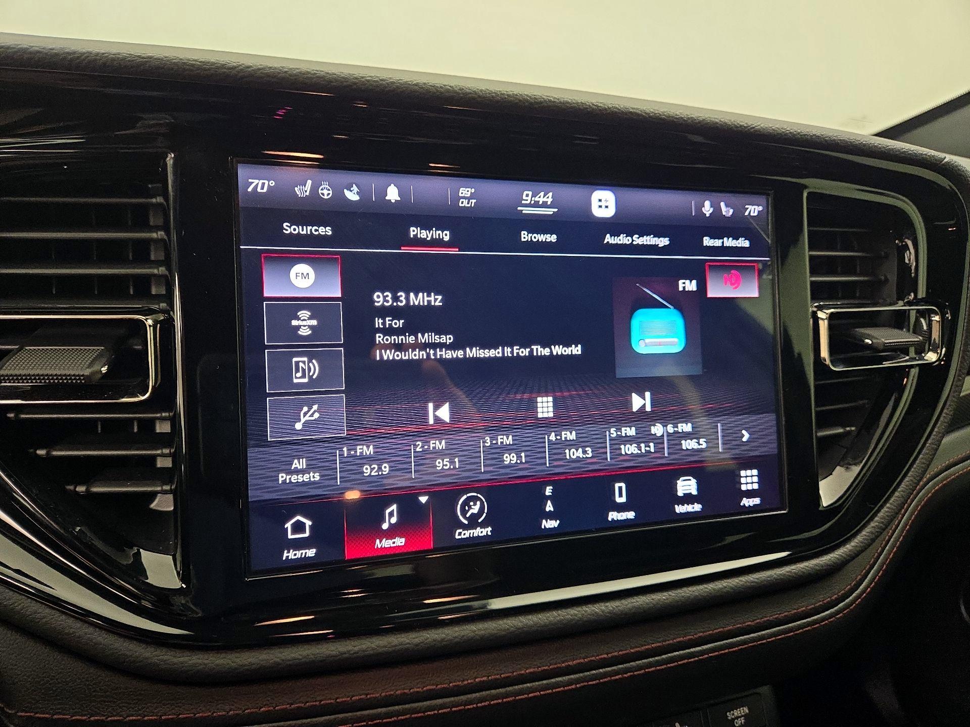 Thumbnail: 2021 Dodge Durango - 16