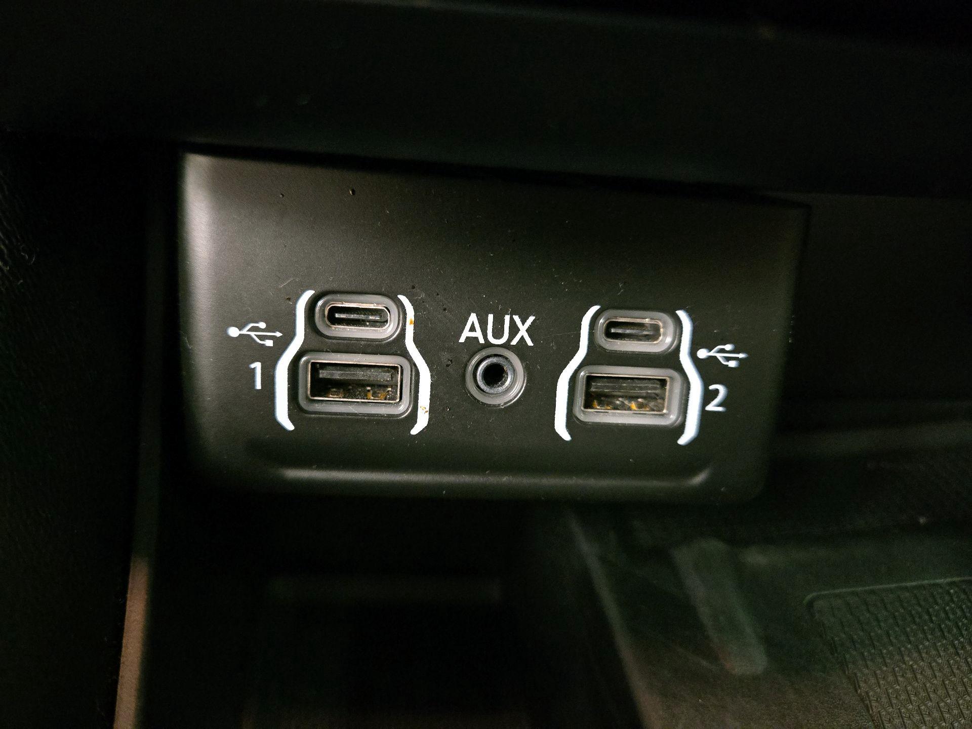 Thumbnail: 2021 Dodge Durango - 19