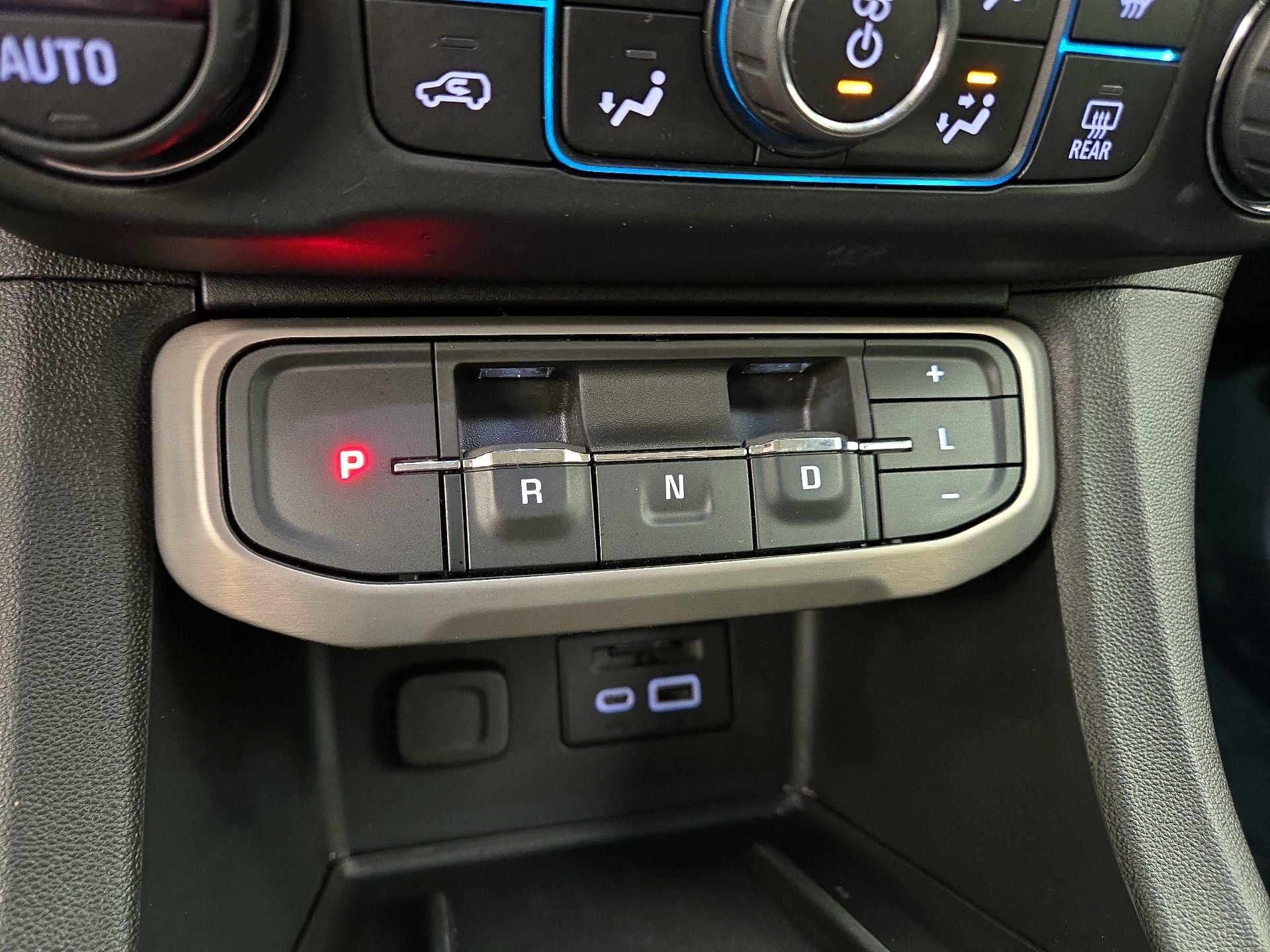 Thumbnail: 2021 GMC Acadia - 17