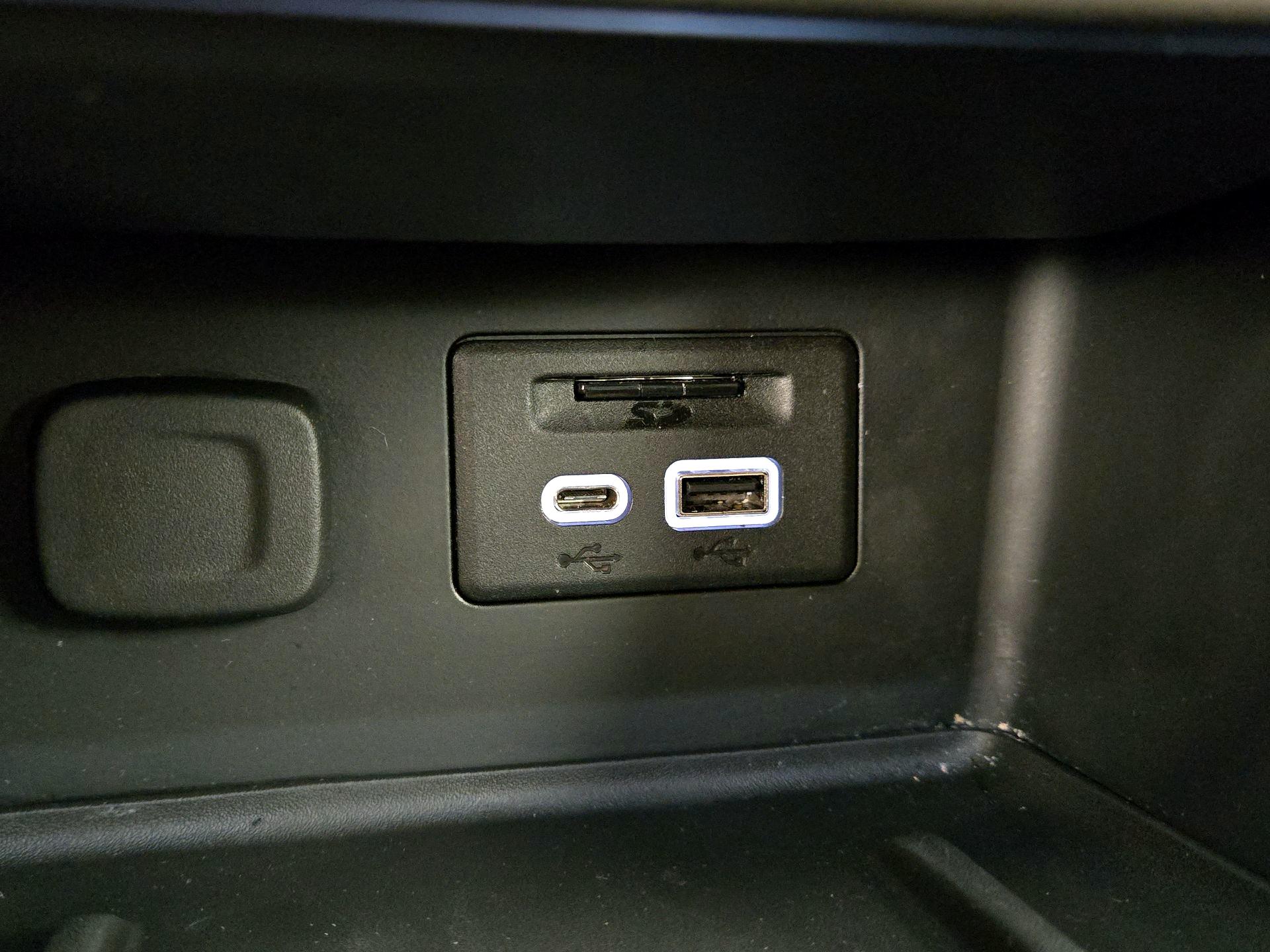 Thumbnail: 2021 GMC Acadia - 18