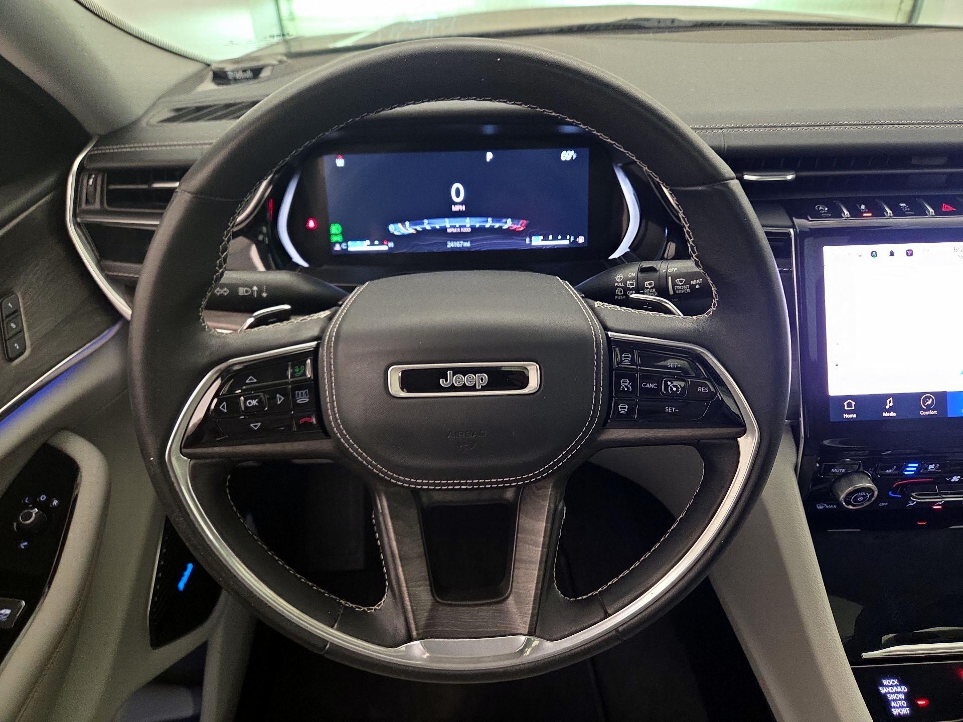 Thumbnail: 2022 Jeep Grand Cherokee - 10