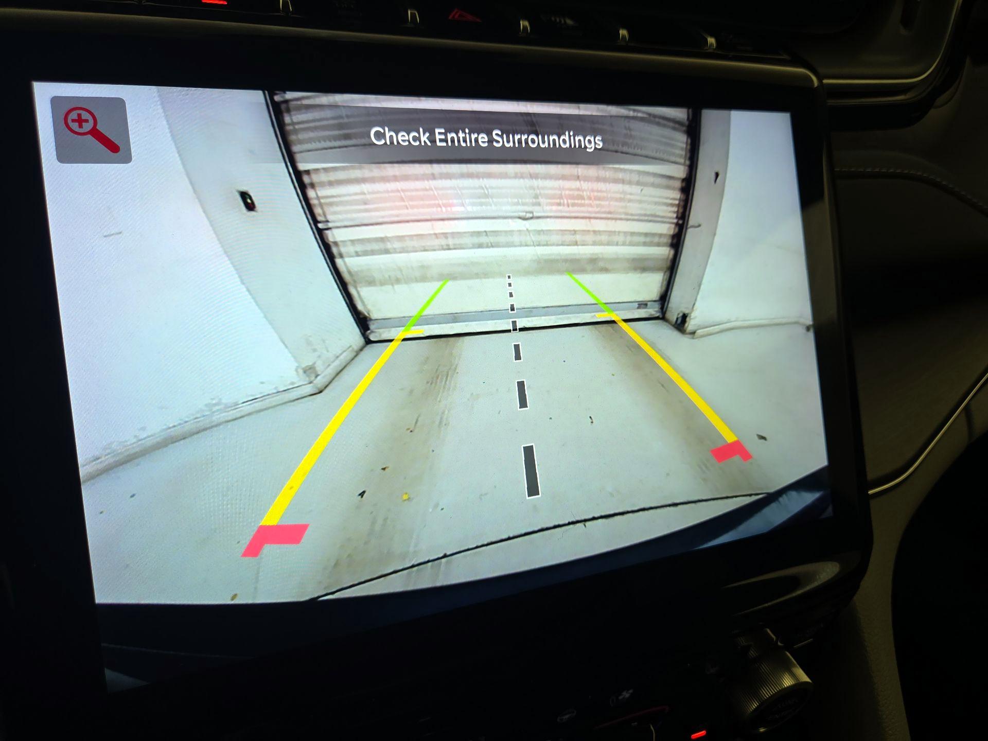 Thumbnail: 2022 Jeep Grand Cherokee - 15