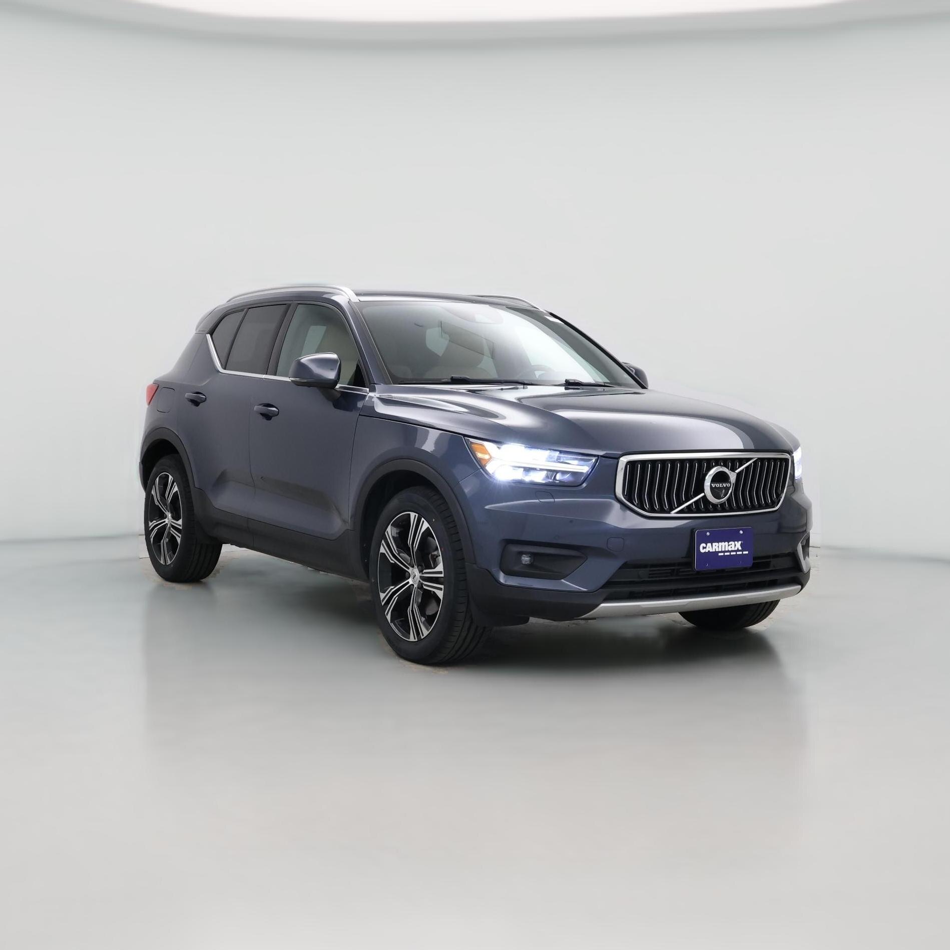 Thumbnail: 2020 Volvo XC40 - 1