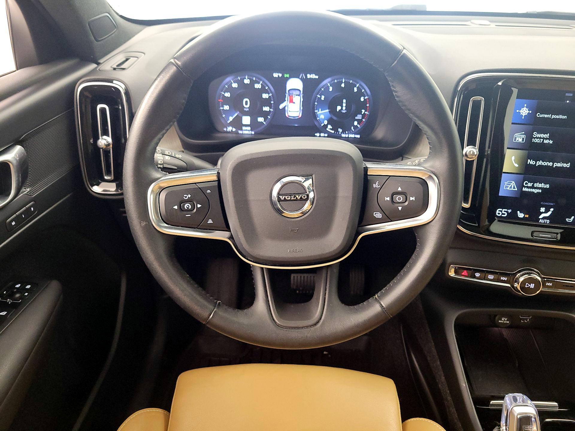 Thumbnail: 2020 Volvo XC40 - 10