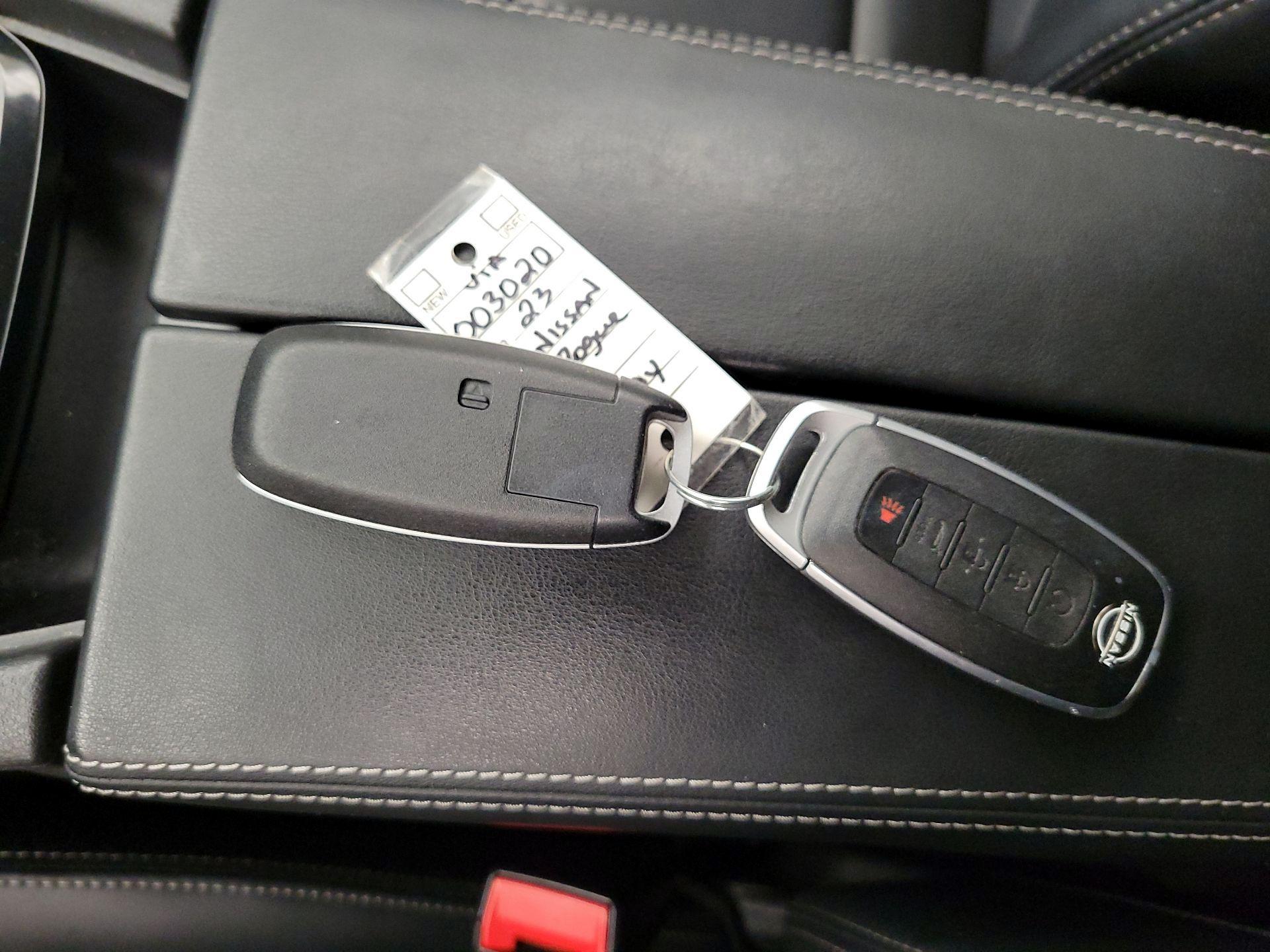 Thumbnail: 2023 Nissan Rogue - 18