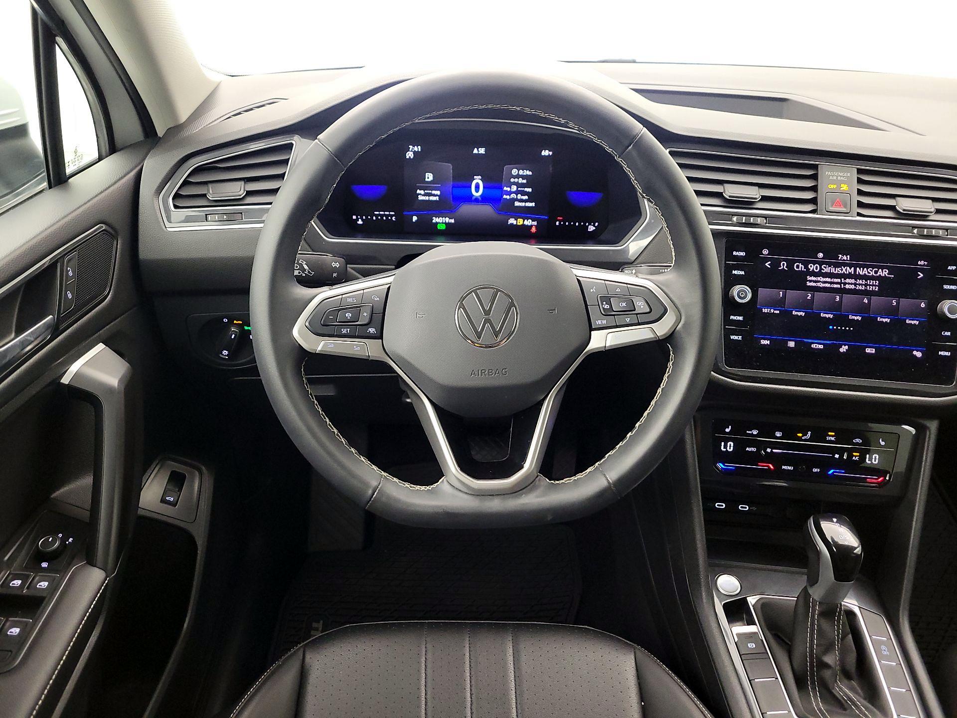 Thumbnail: 2024 Volkswagen Tiguan - 10