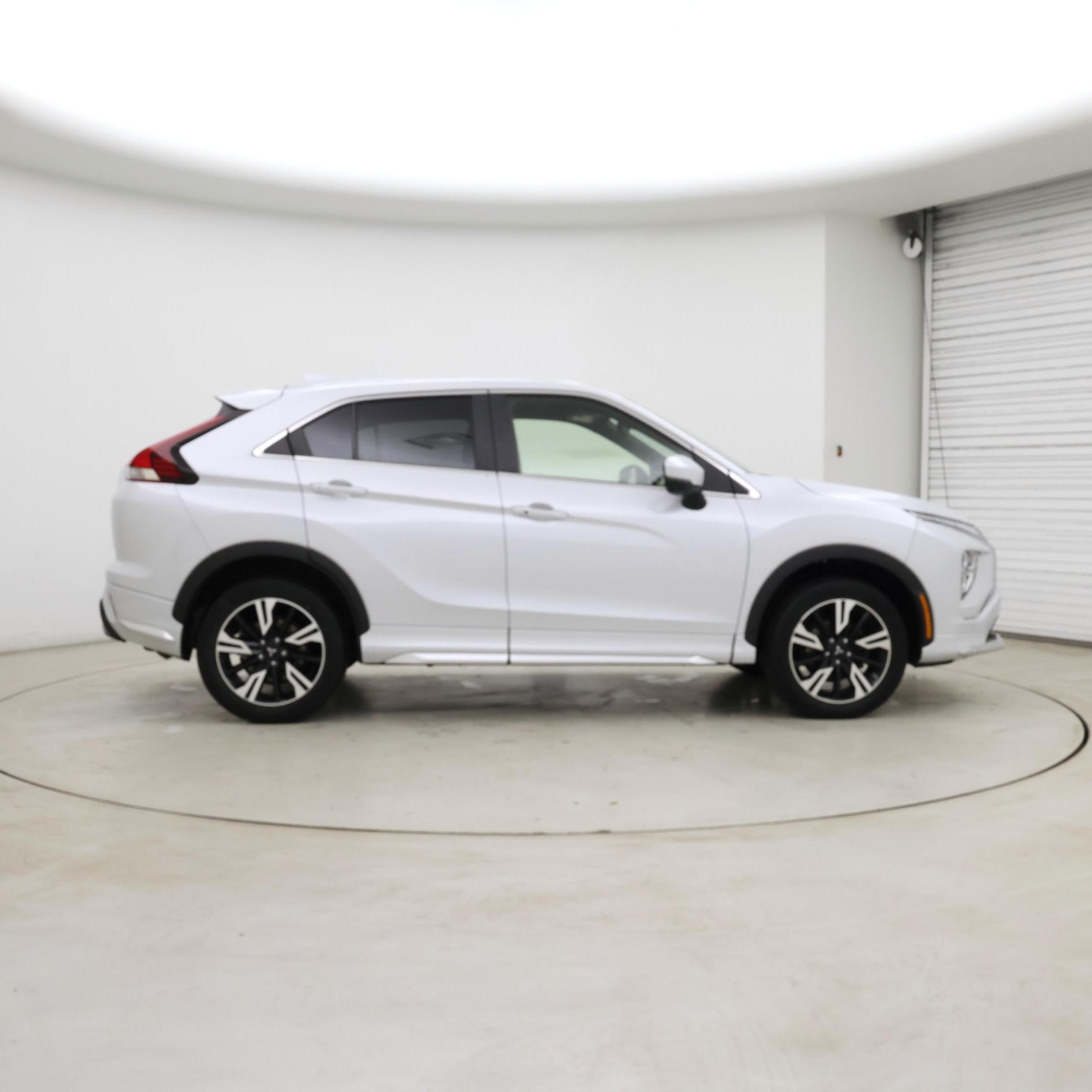 Thumbnail: 2023 Mitsubishi Eclipse Cross - 7