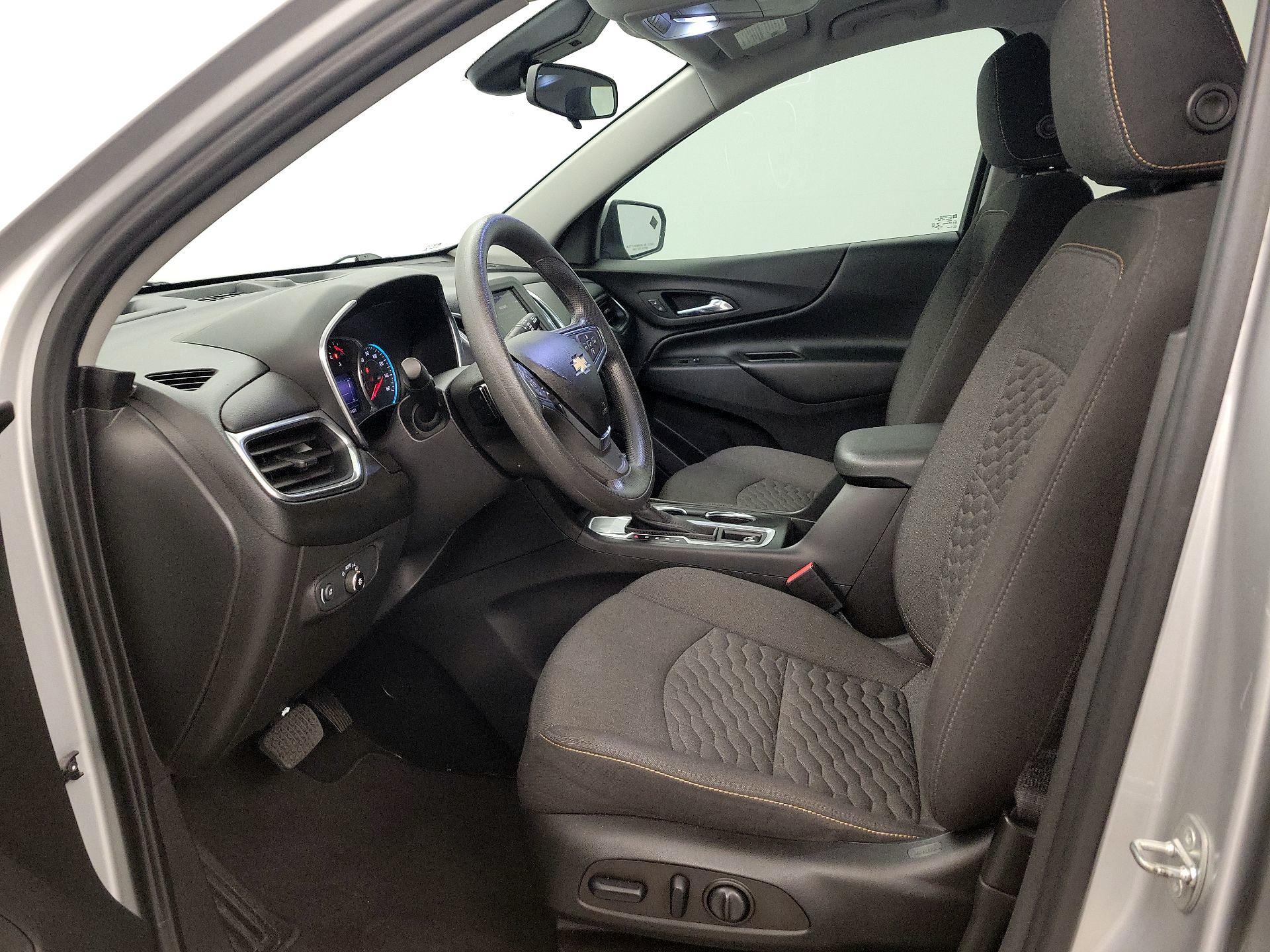 Thumbnail: 2021 Chevrolet Equinox - 11