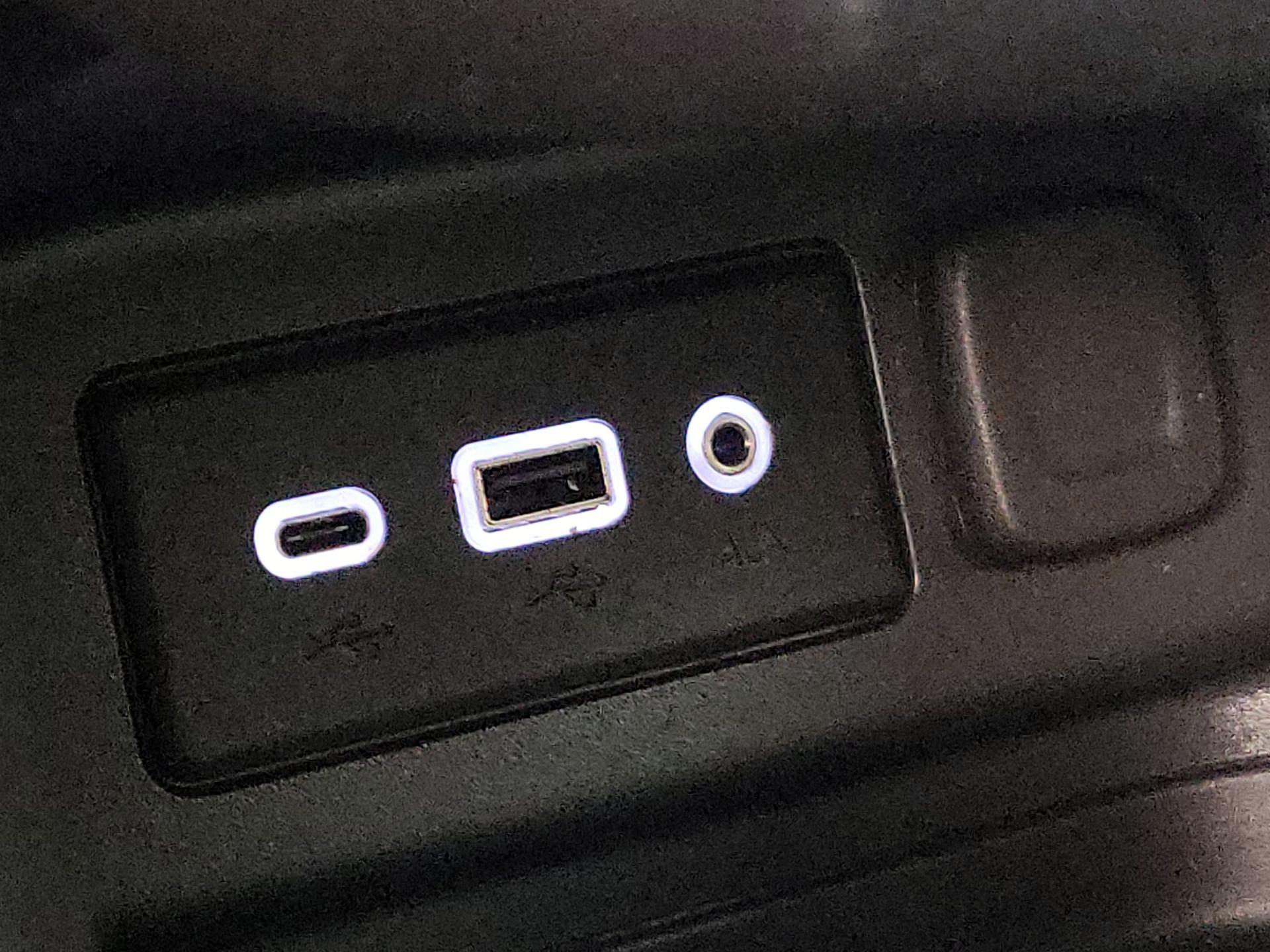 Thumbnail: 2021 Chevrolet Equinox - 18