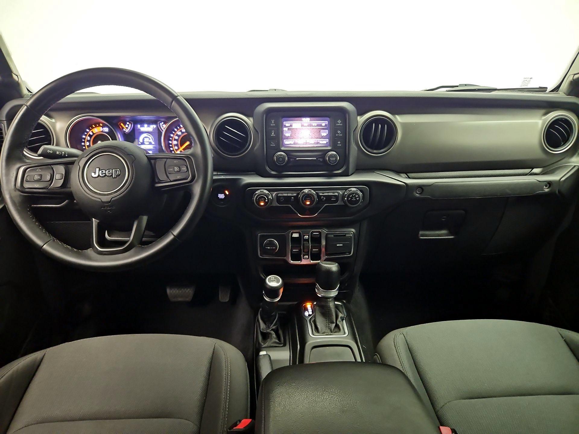 Thumbnail: 2021 Jeep Gladiator - 9