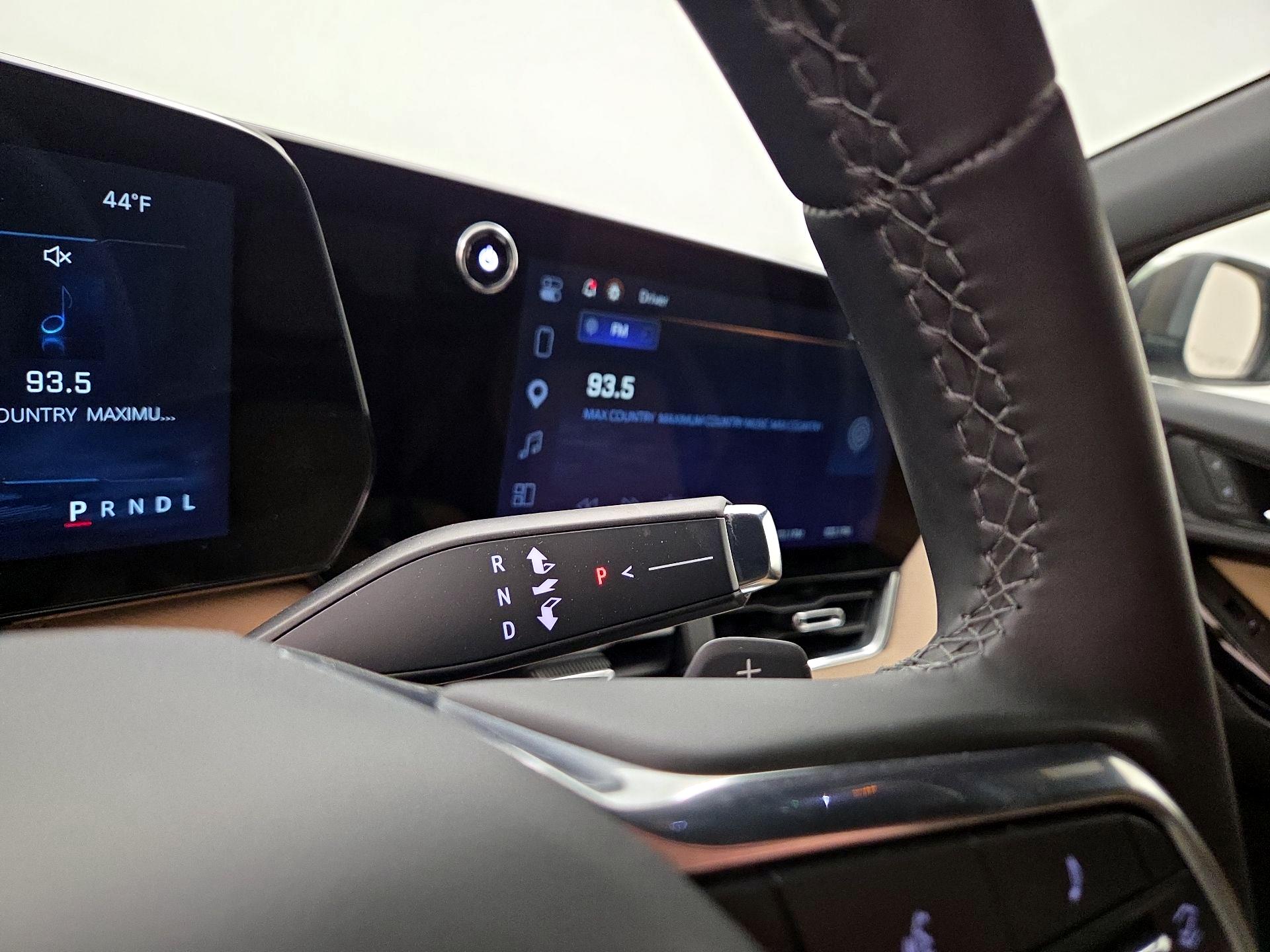 Thumbnail: 2025 Chevrolet Equinox - 18