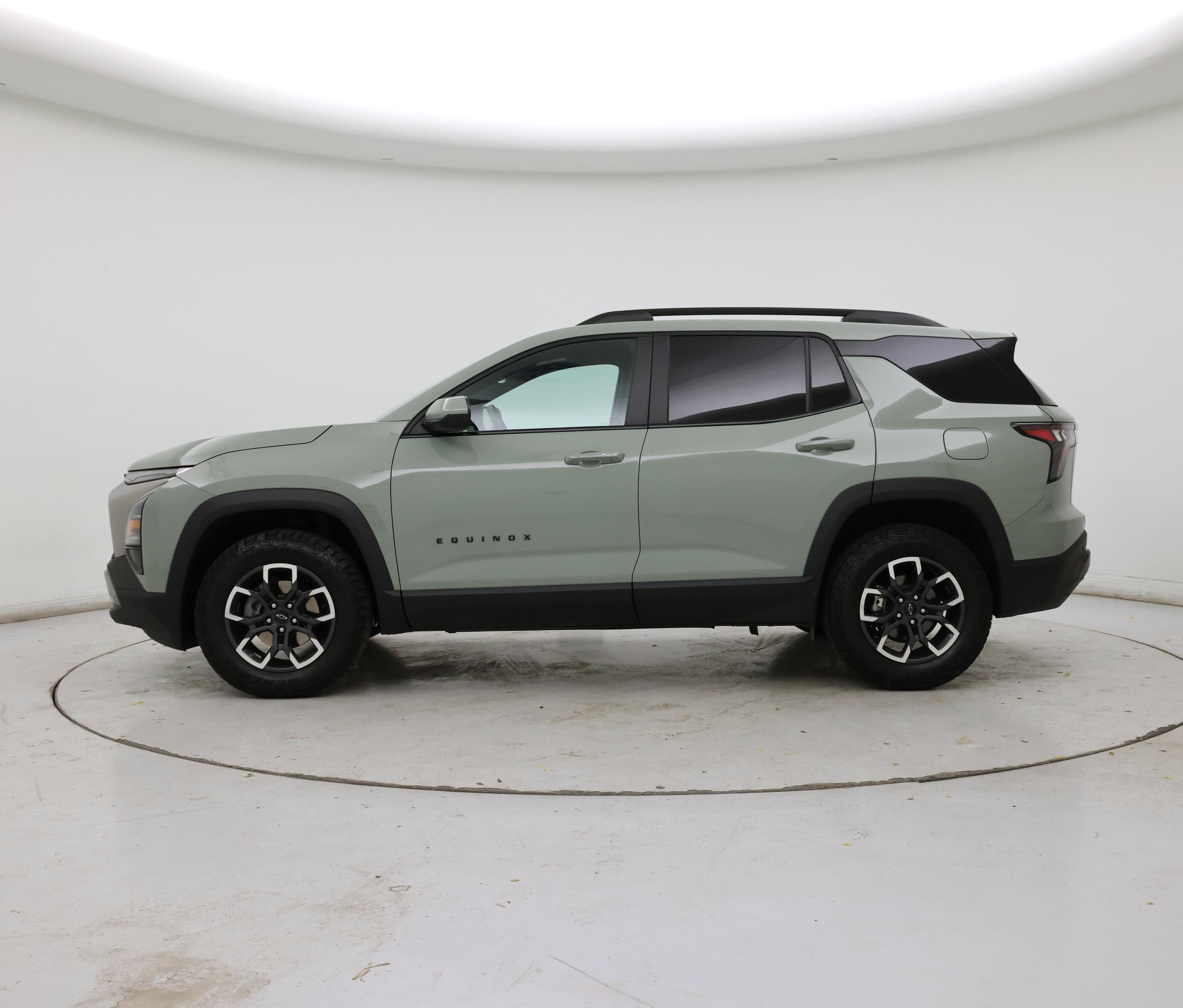 Thumbnail: 2025 Chevrolet Equinox - 3