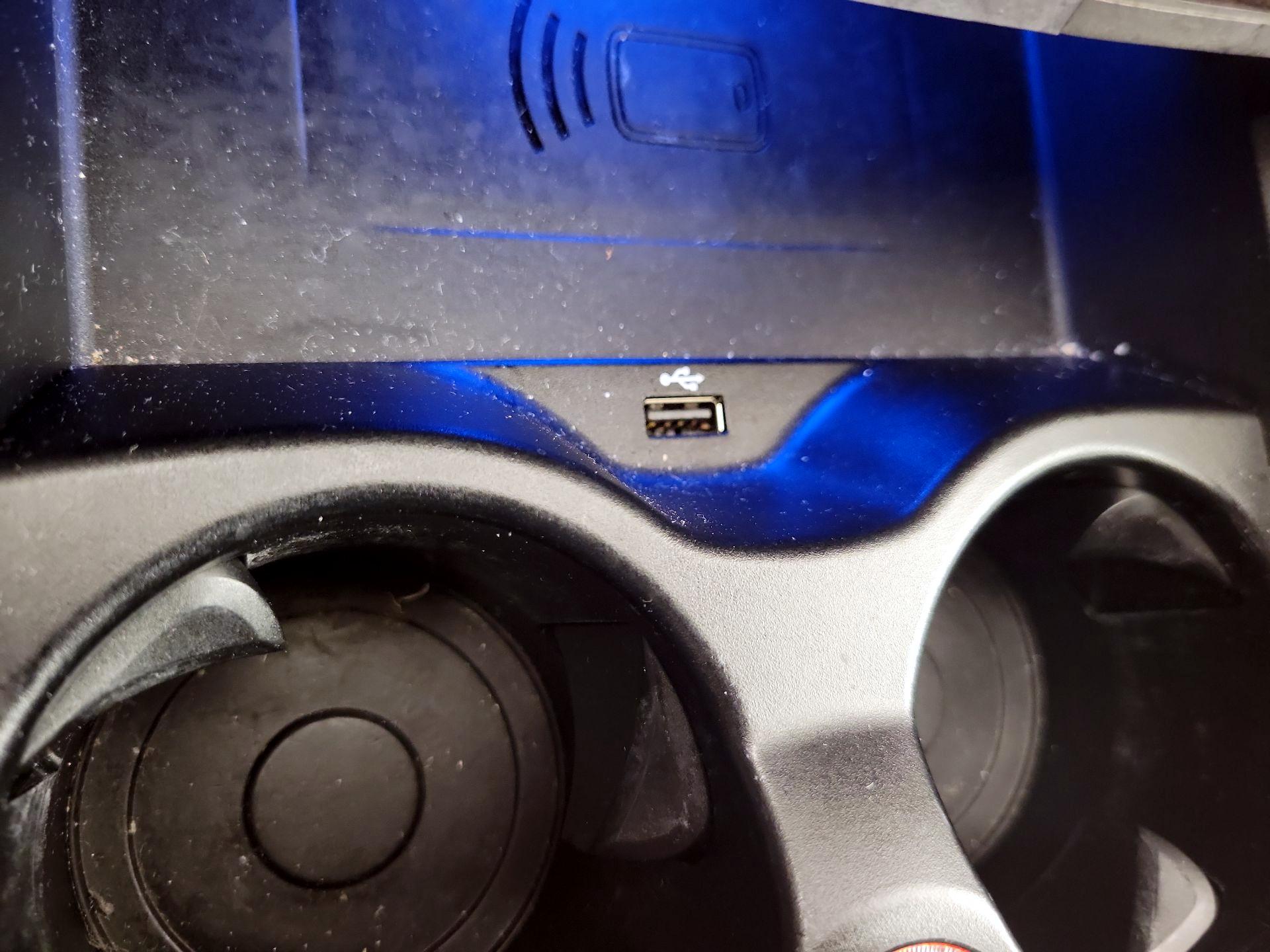 Thumbnail: 2023 BMW 5 Series - 19