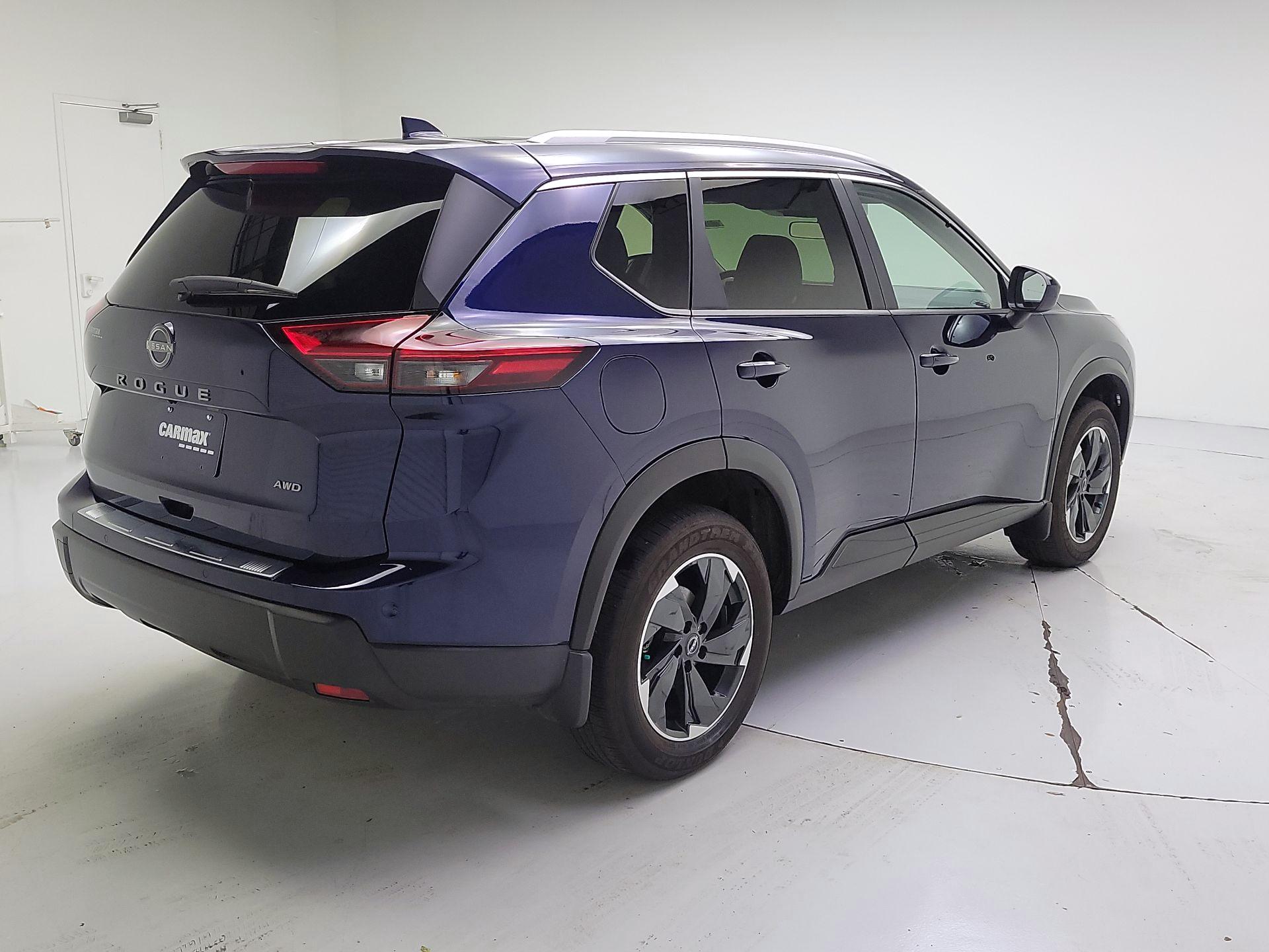 Thumbnail: 2025 Nissan Rogue - 5