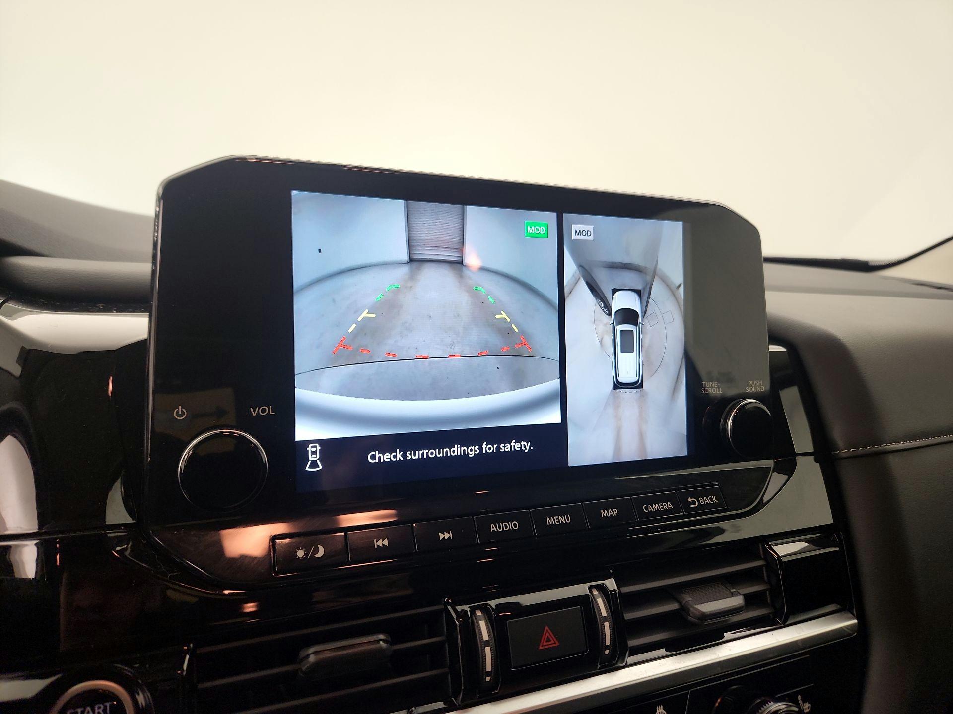 Thumbnail: 2022 Nissan Pathfinder - 14