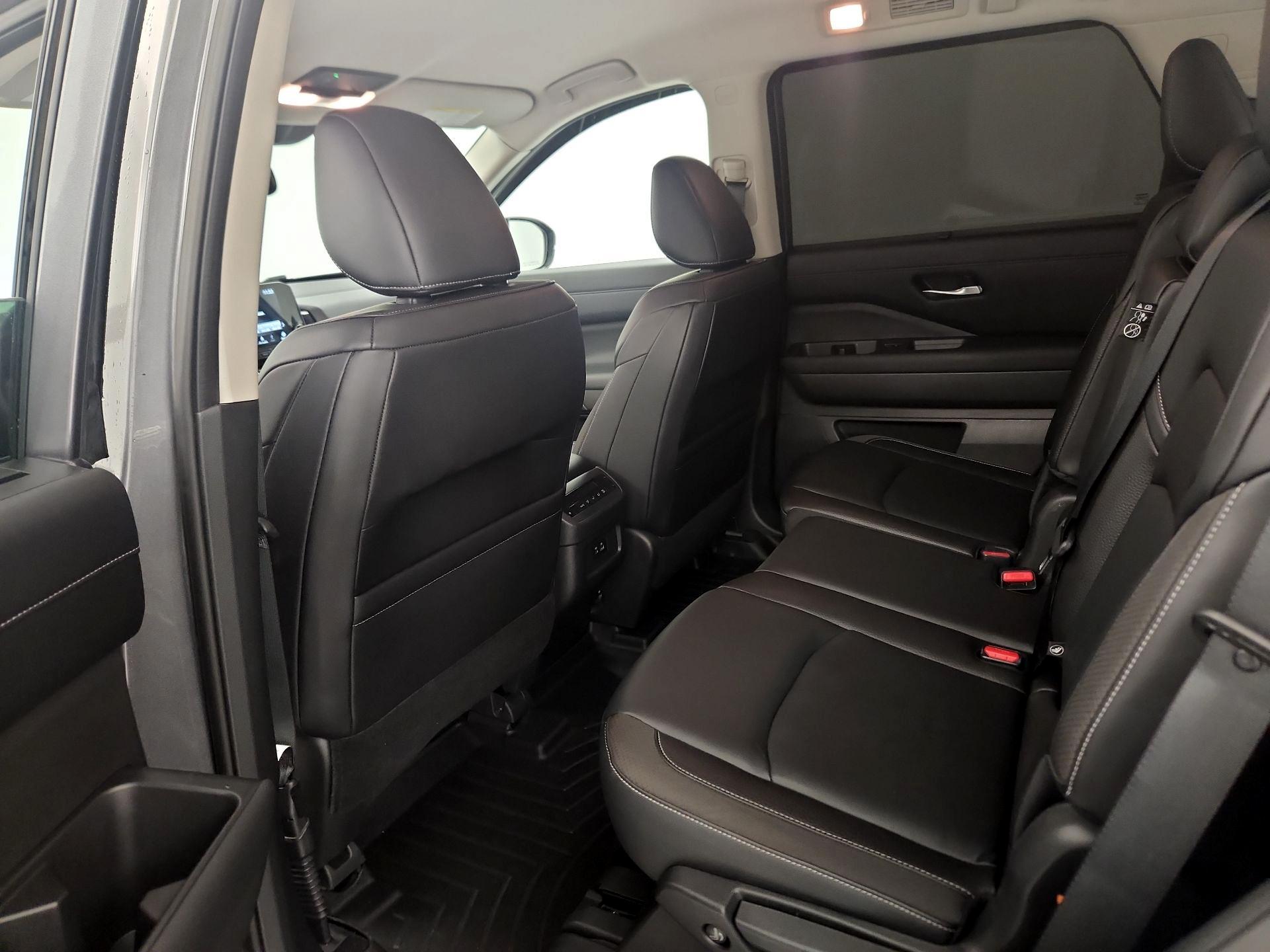 Thumbnail: 2022 Nissan Pathfinder - 19