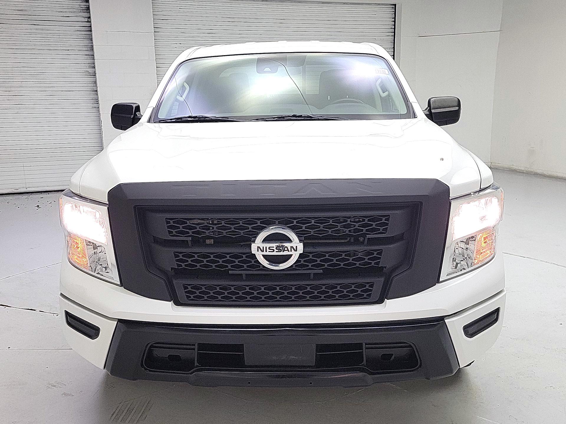 Thumbnail: 2022 Nissan Titan - 2