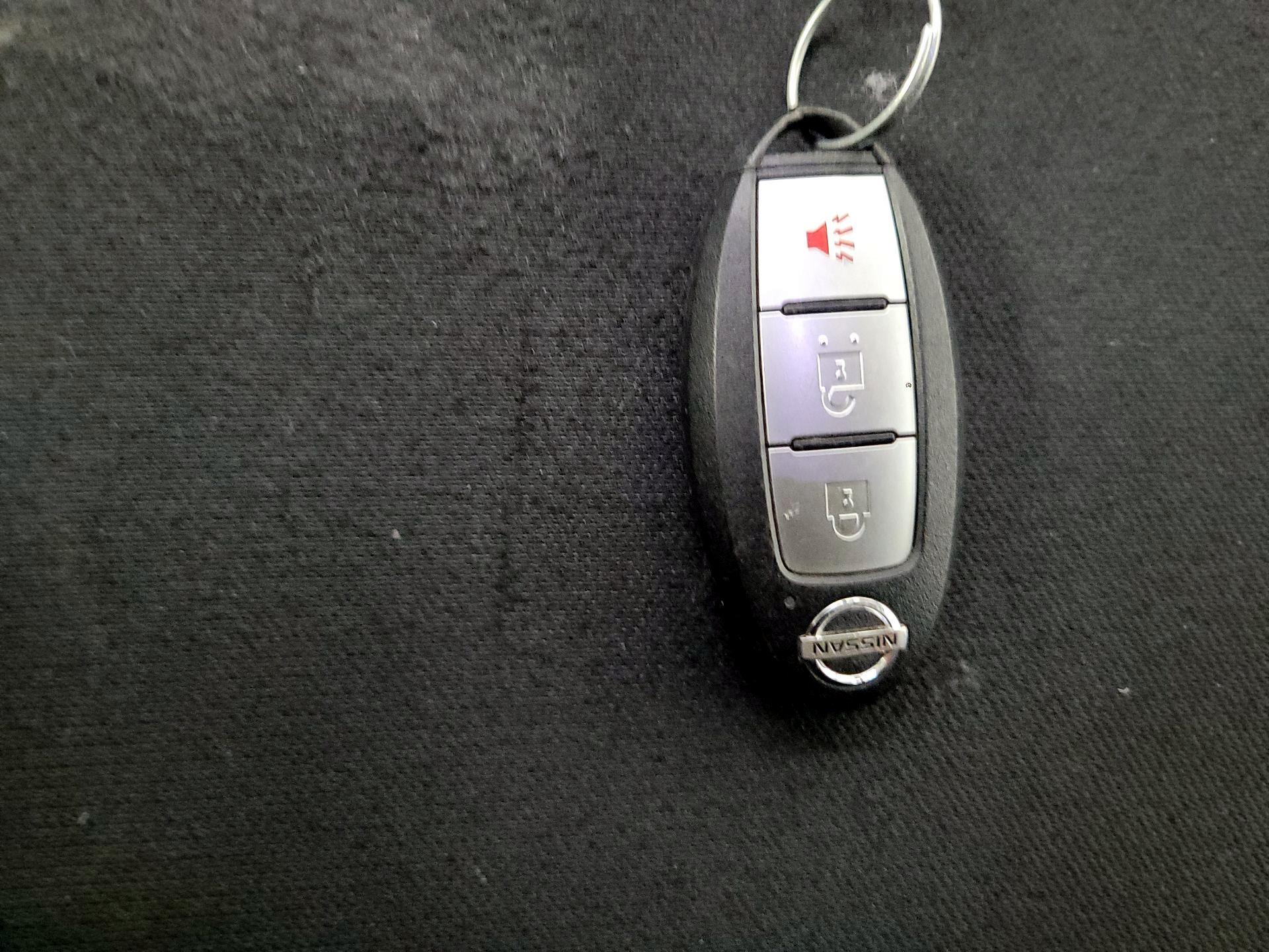 Thumbnail: 2022 Nissan Titan - 20