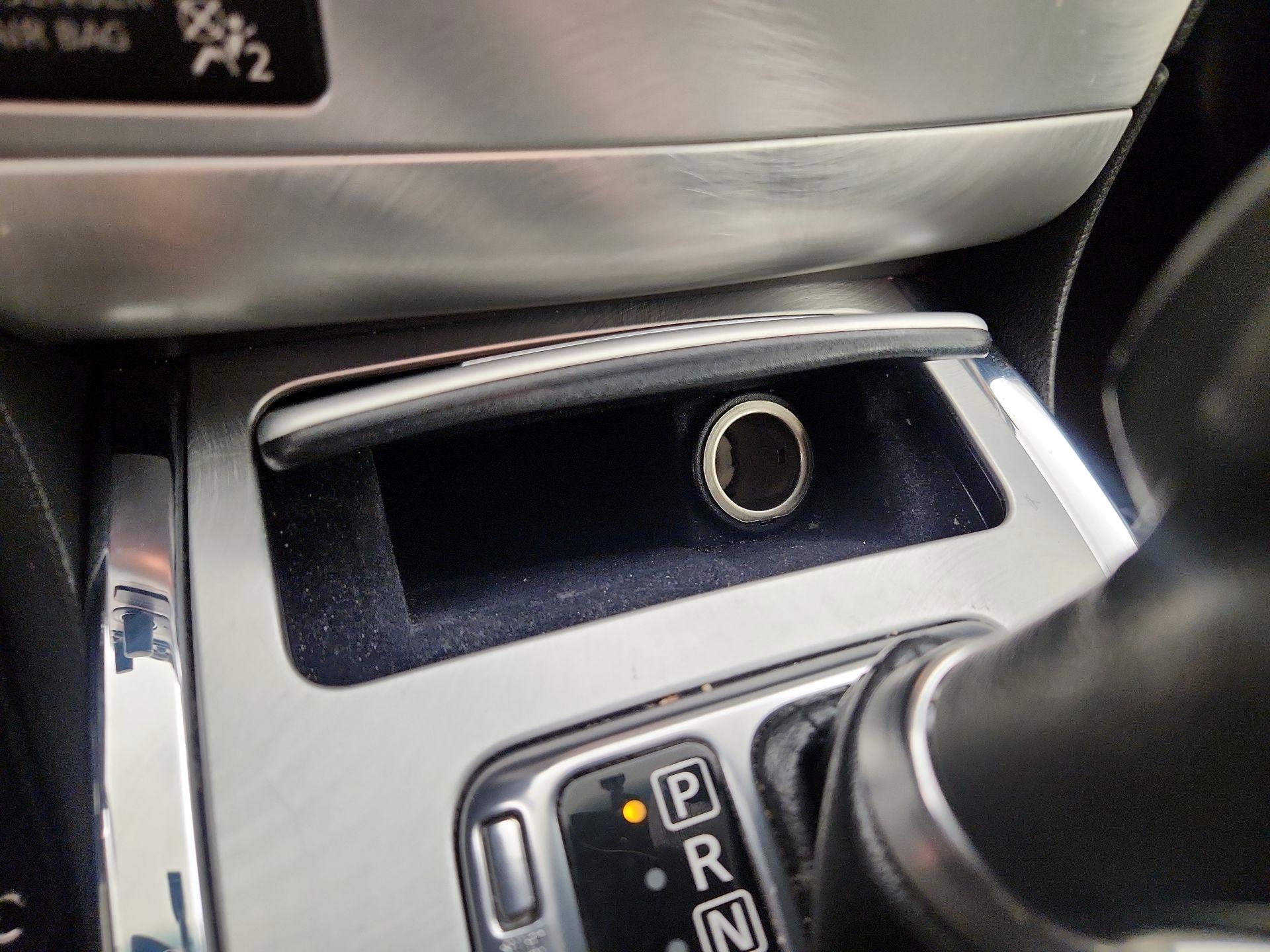 Thumbnail: 2014 INFINITI Q60 - 19