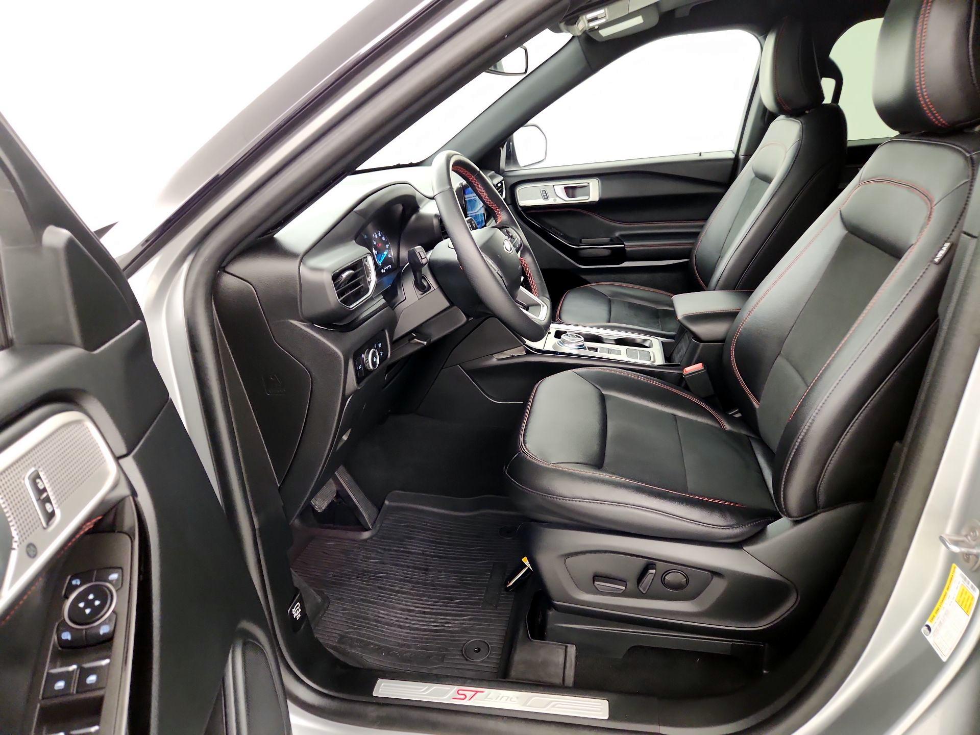 Thumbnail: 2023 Ford Explorer - 11