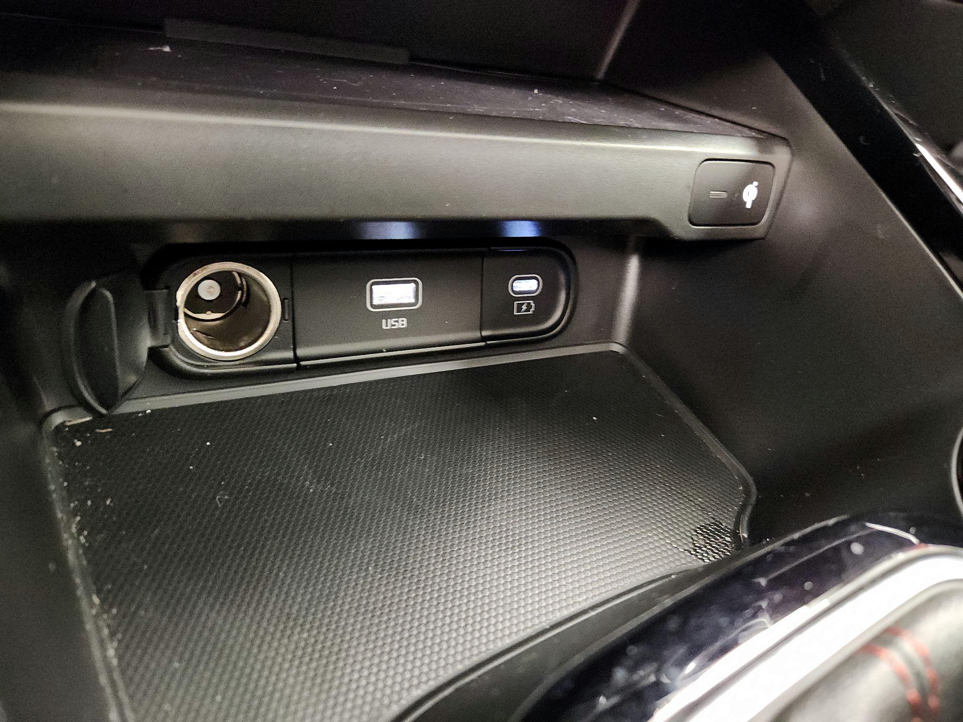 Thumbnail: 2025 Kia Soul - 19