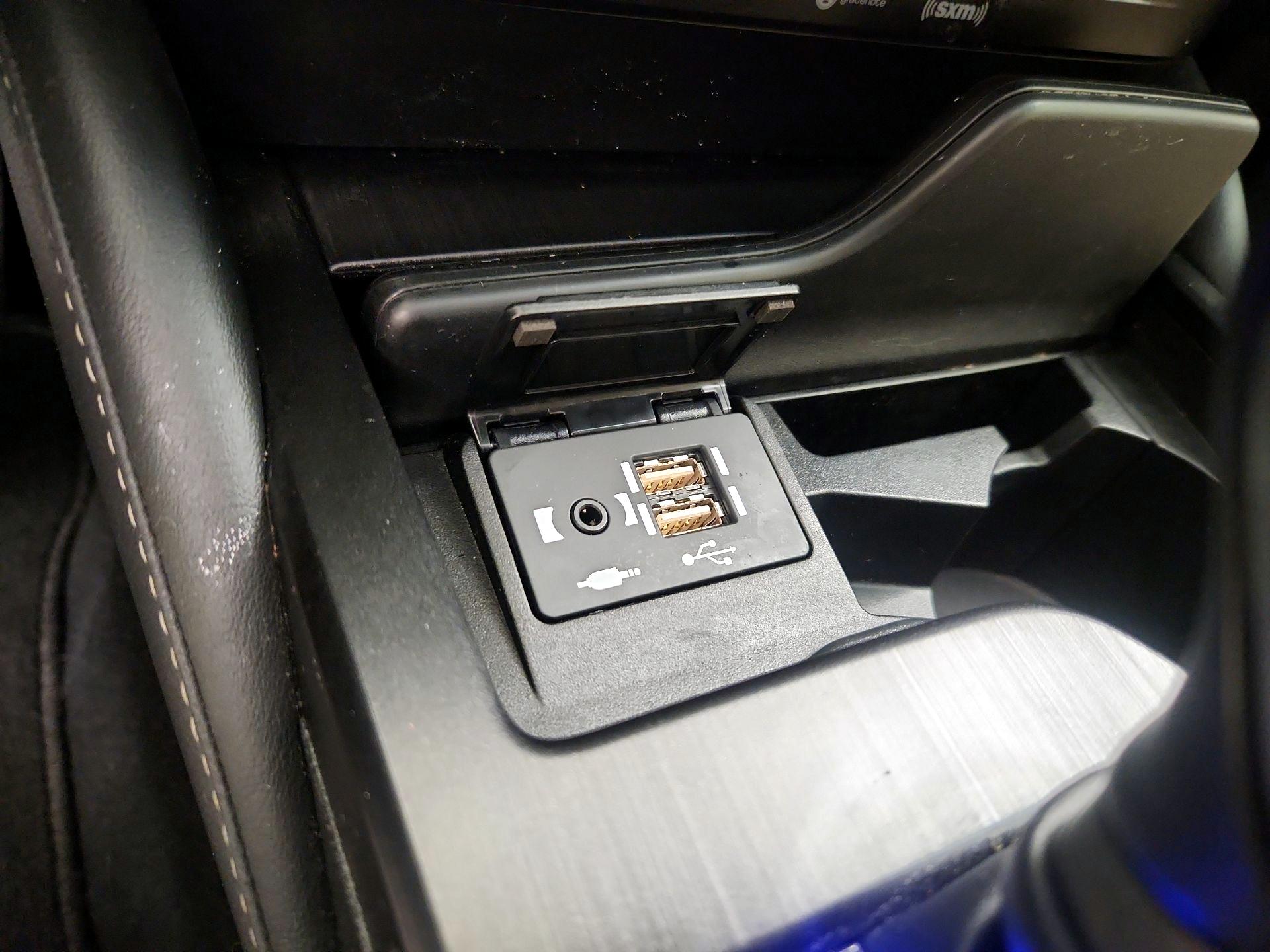 Thumbnail: 2021 Lexus ES - 18