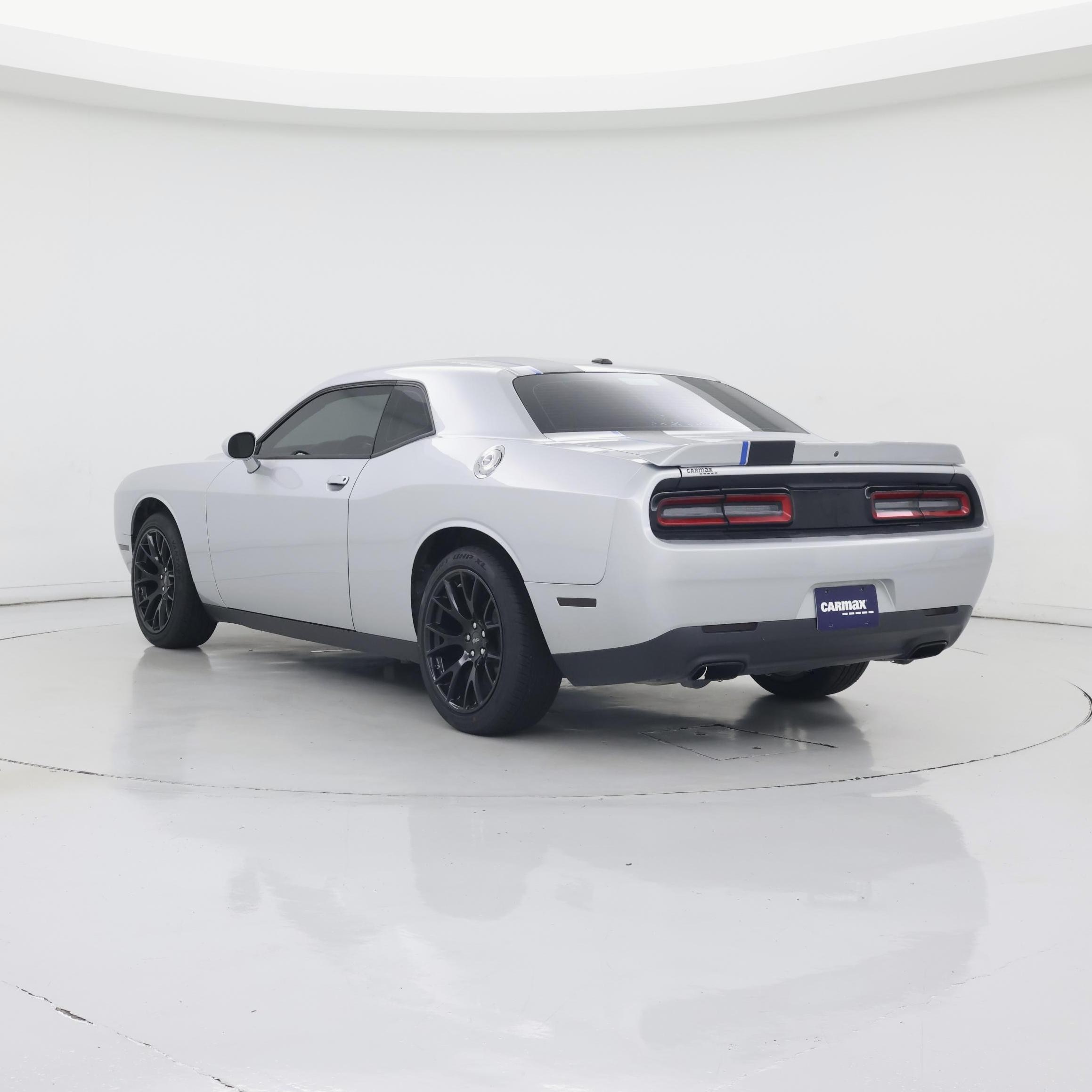 Thumbnail: 2022 Dodge Challenger - 2