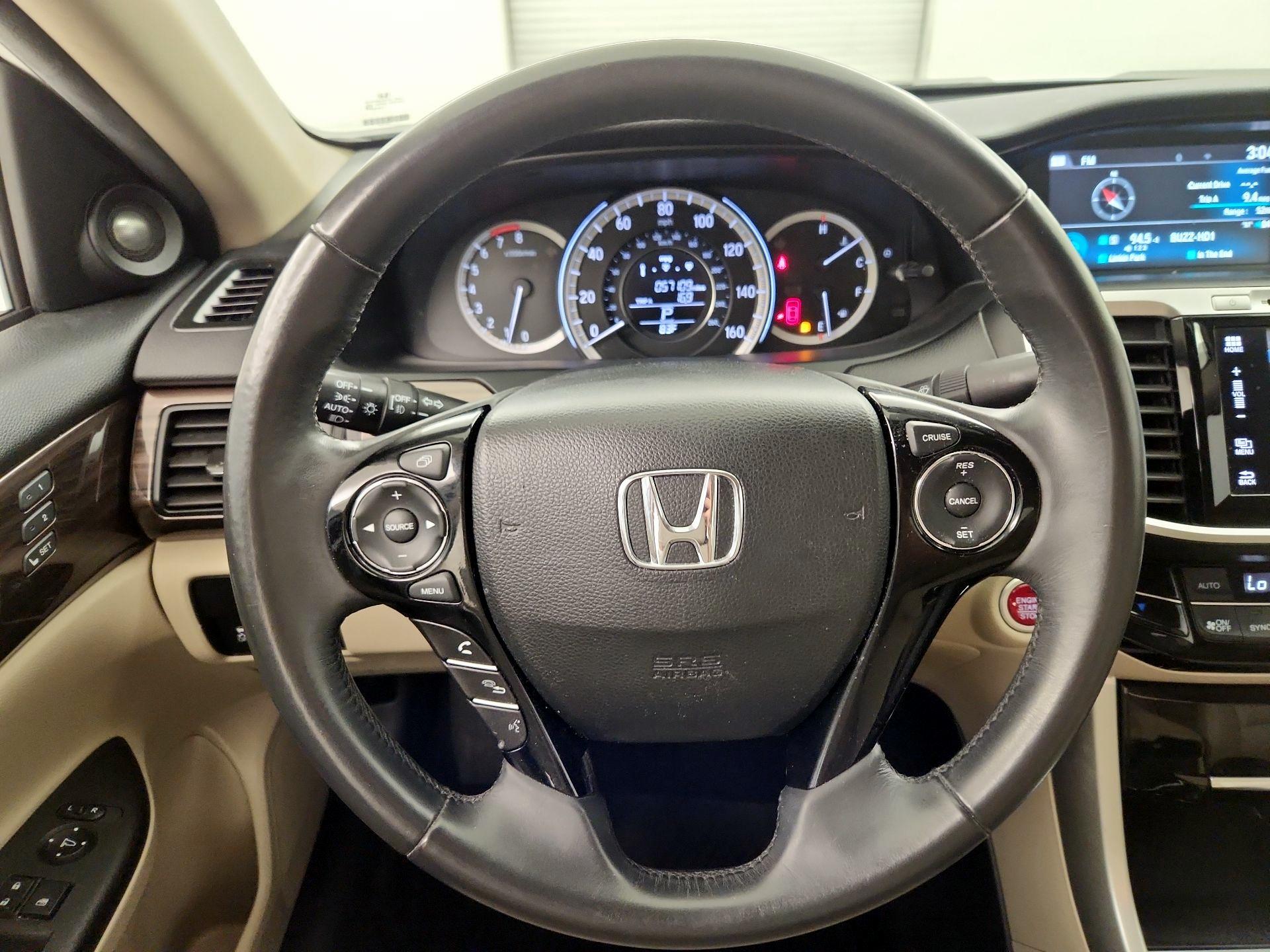 Thumbnail: 2016 Honda Accord - 10
