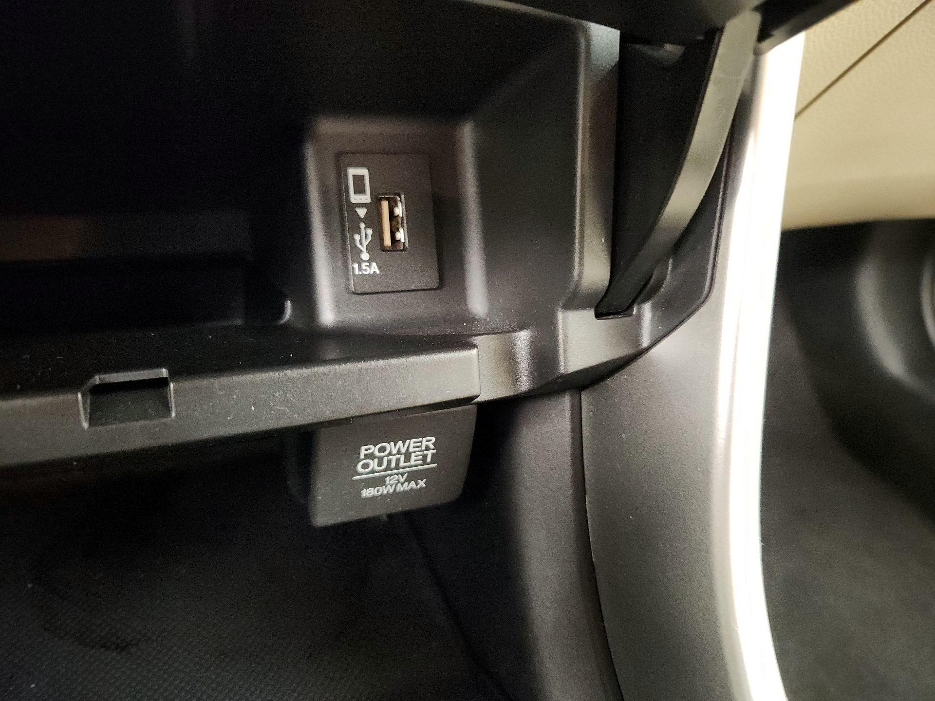 Thumbnail: 2016 Honda Accord - 18