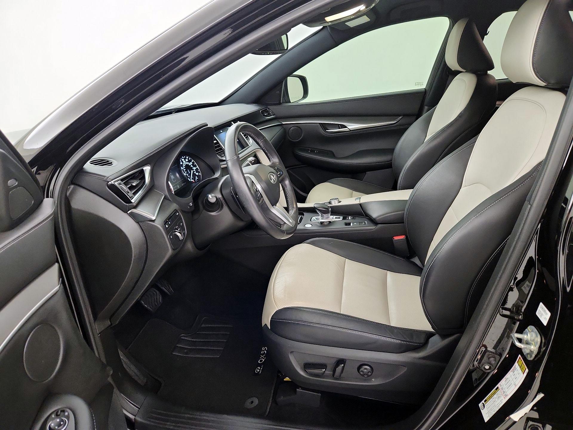 Thumbnail: 2023 INFINITI QX55 - 11