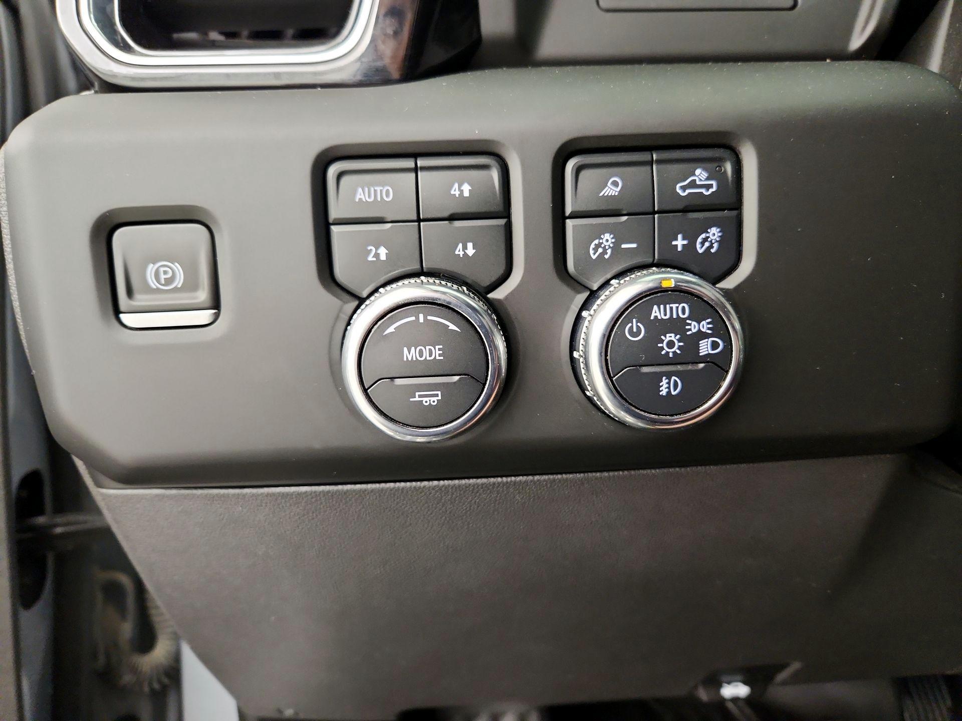 Thumbnail: 2023 GMC Sierra 1500 - 13