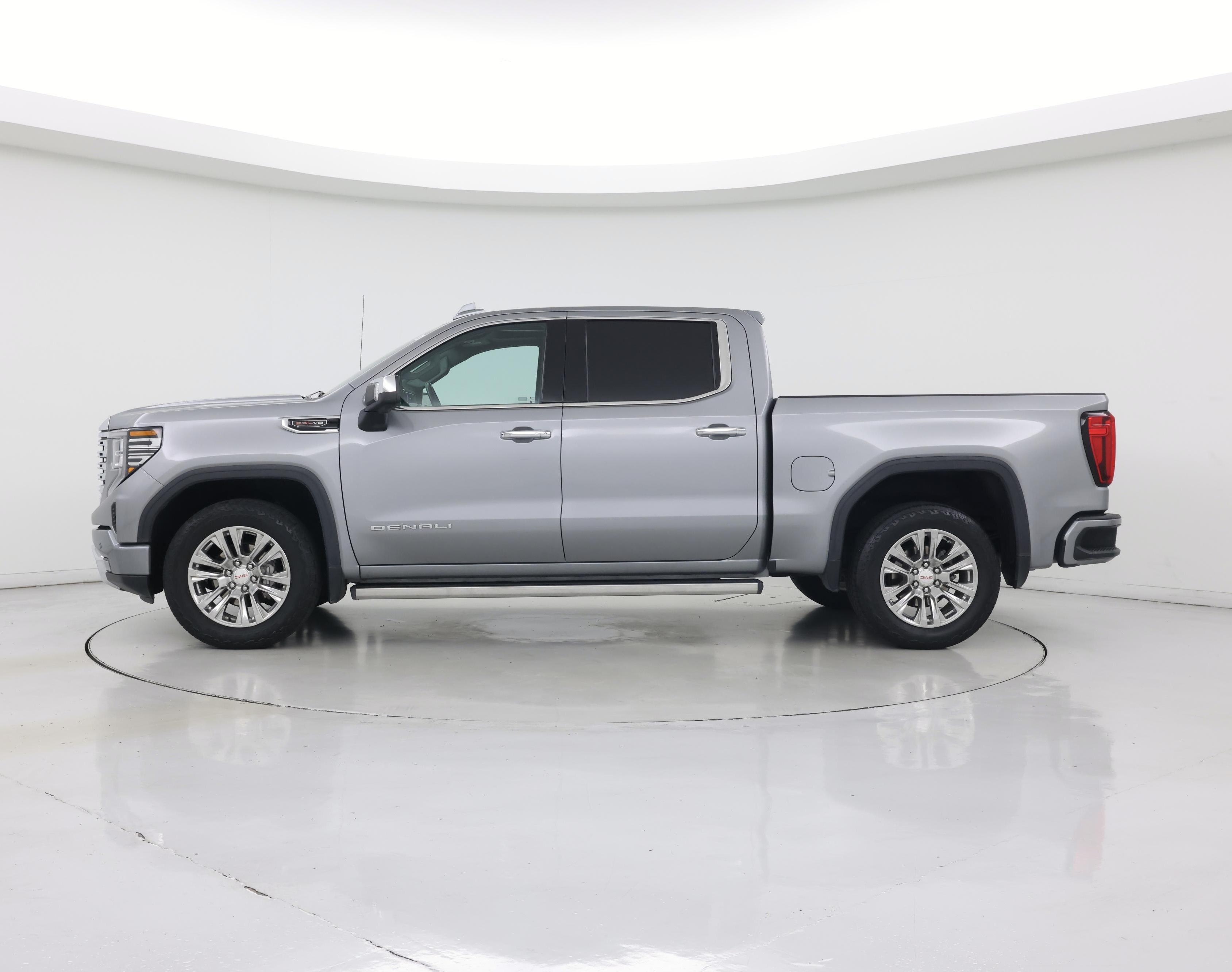 Thumbnail: 2023 GMC Sierra 1500 - 3