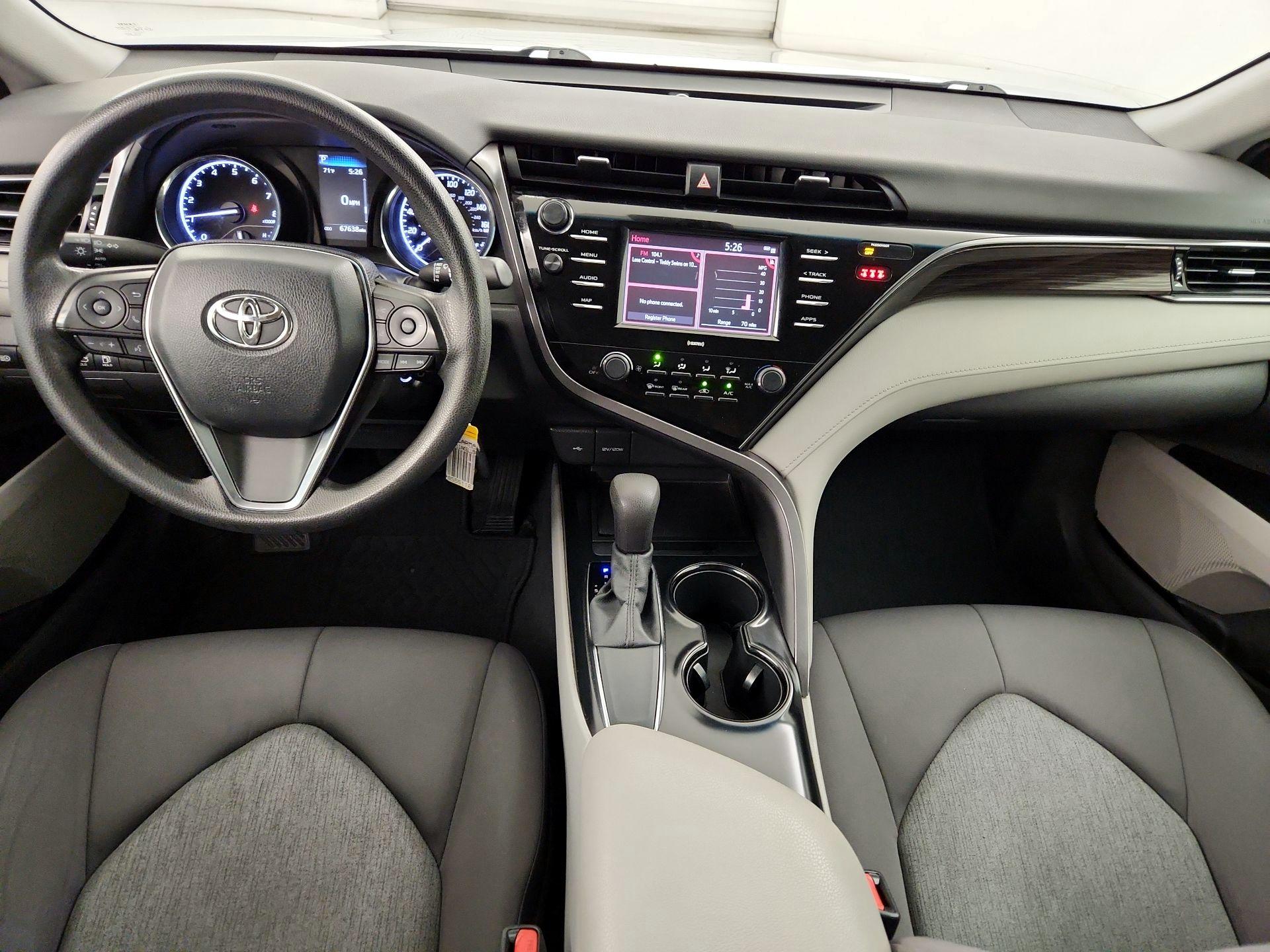 Thumbnail: 2020 Toyota Camry - 9