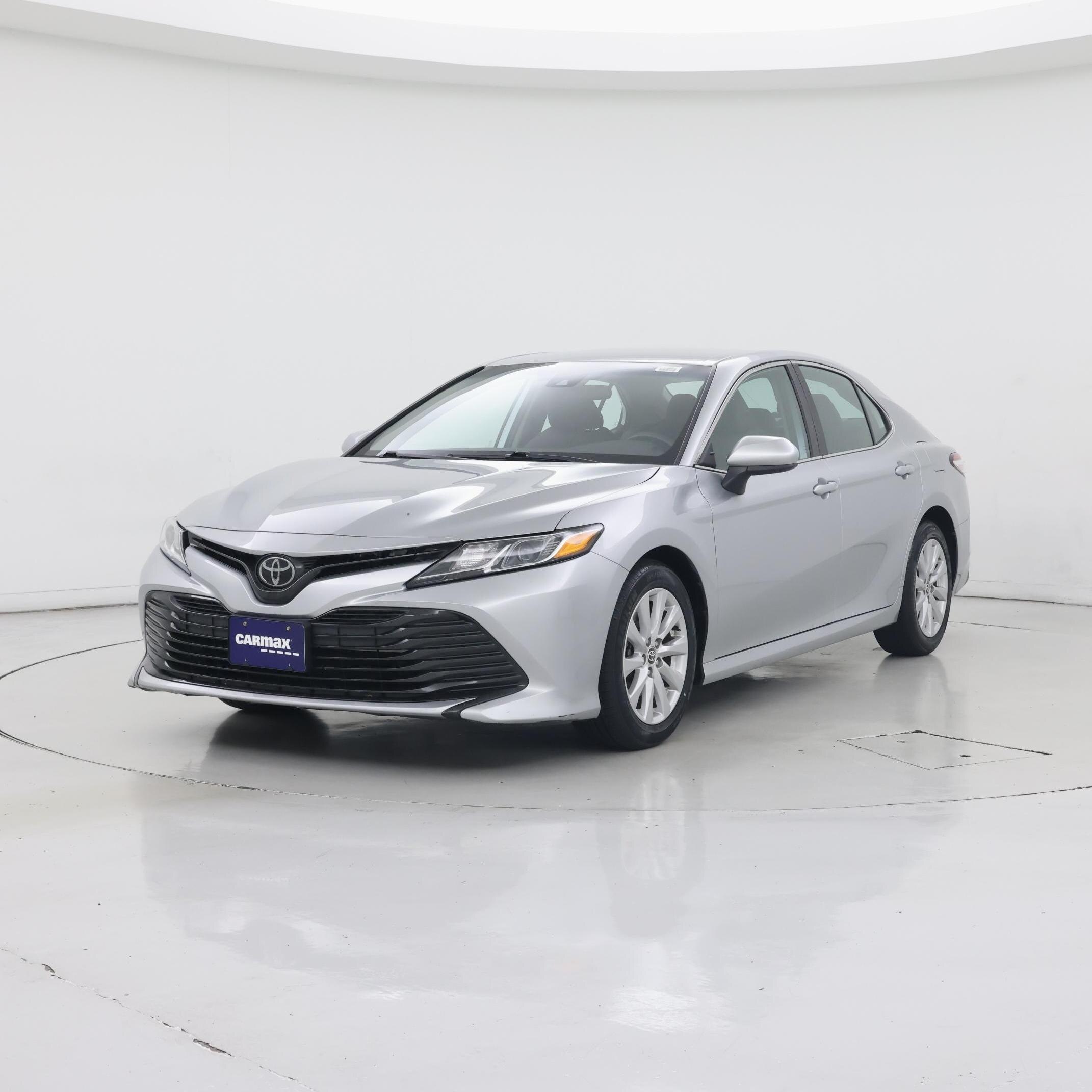 Thumbnail: 2020 Toyota Camry - 4