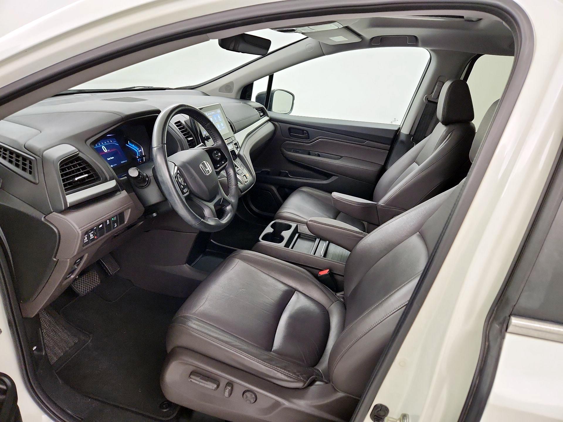 Thumbnail: 2019 Honda Odyssey - 11